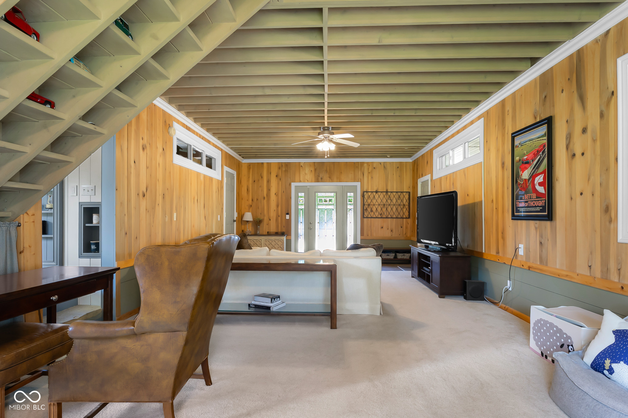Columbus, Indiana, 47201, United States, 3 Bedrooms Bedrooms, ,3 BathroomsBathrooms,Residential,For Sale,1888305