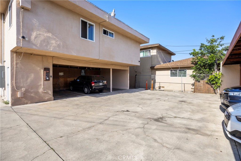 Lynwood, California, 90262, United States, ,Residential,For Sale,2048561