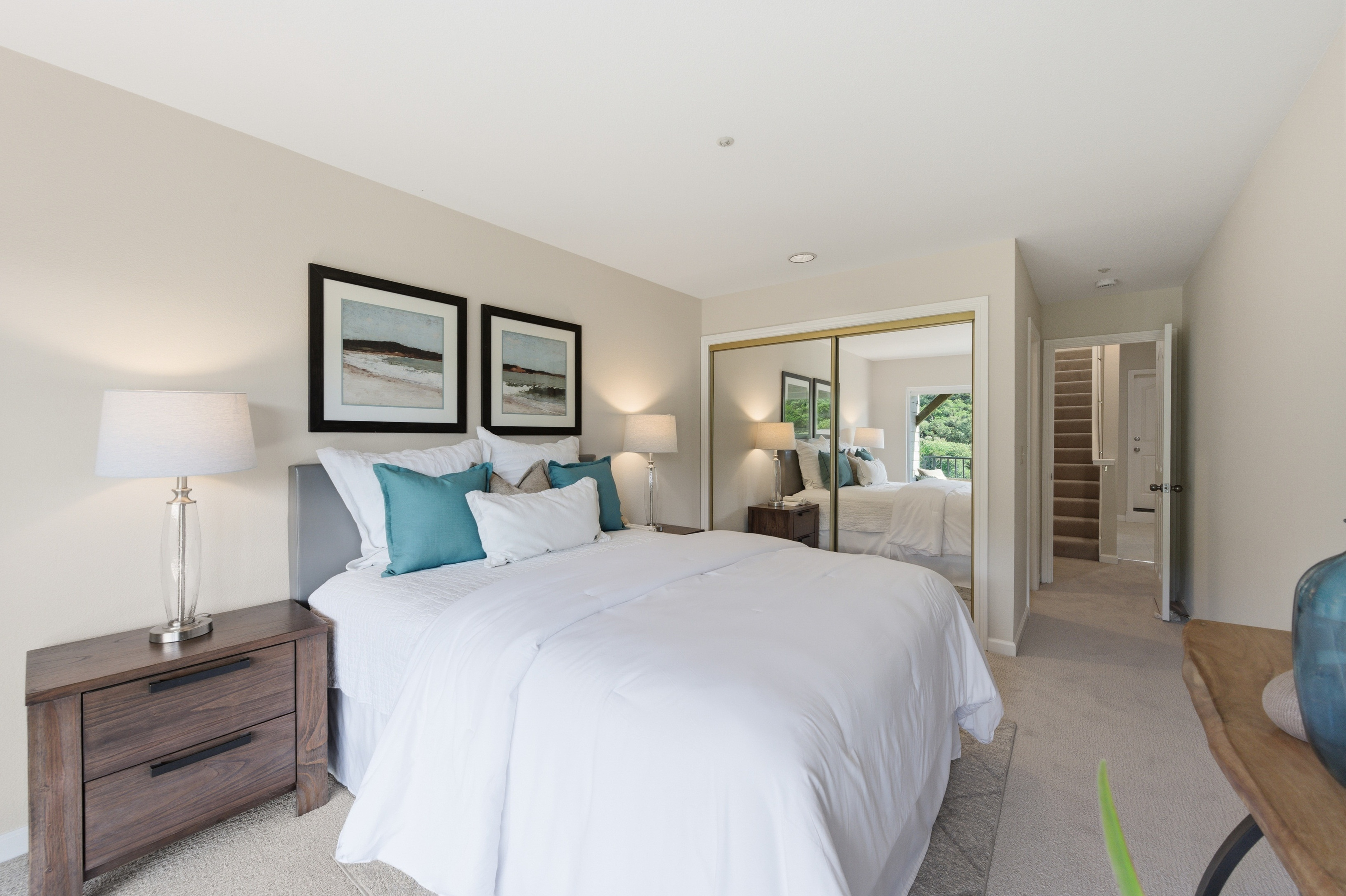  Incredible Canyon Views in Prime Belmont Location - 物件實景