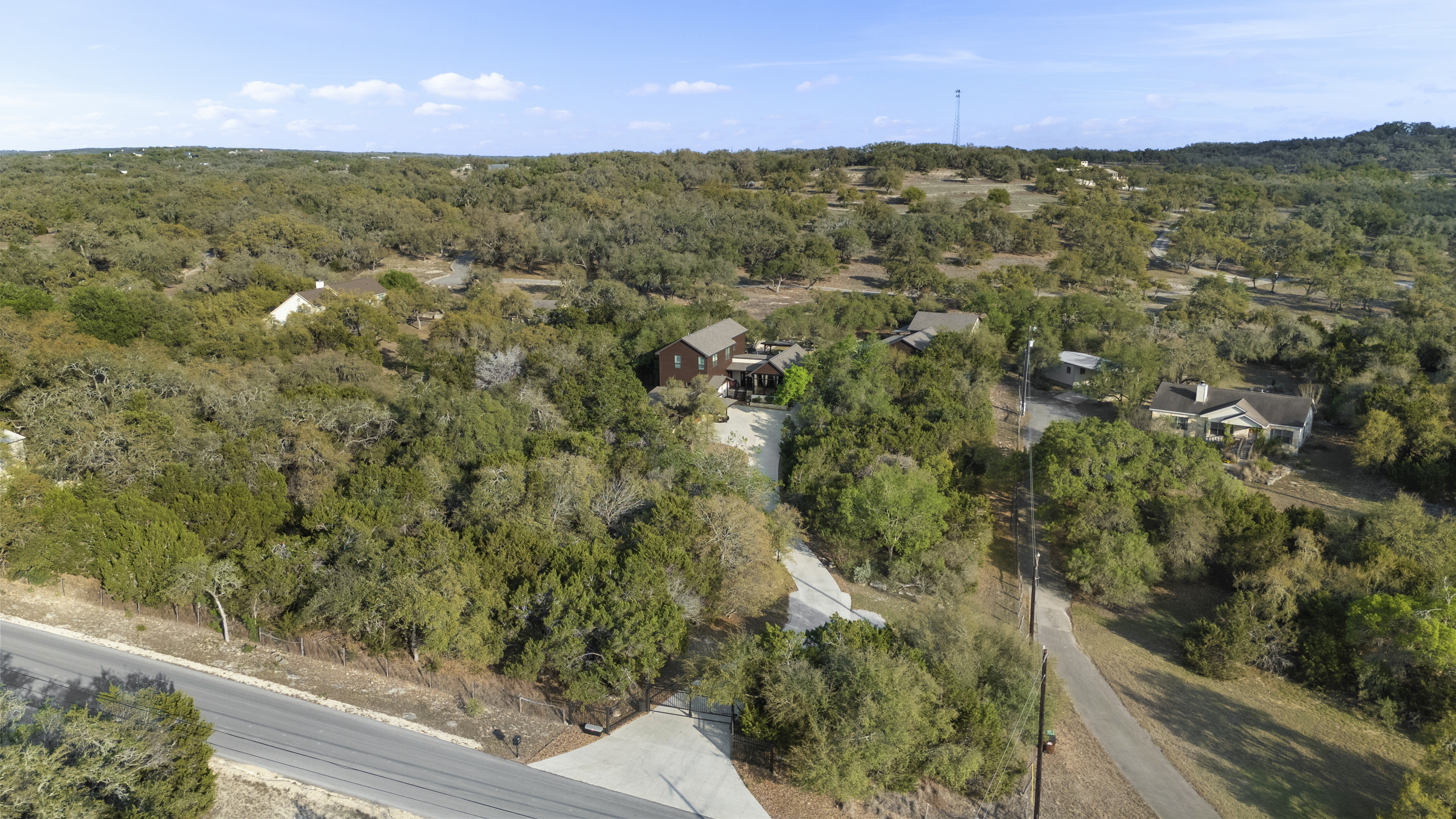  Spring Branch Luxury on 2.3 Acres - 物件實景