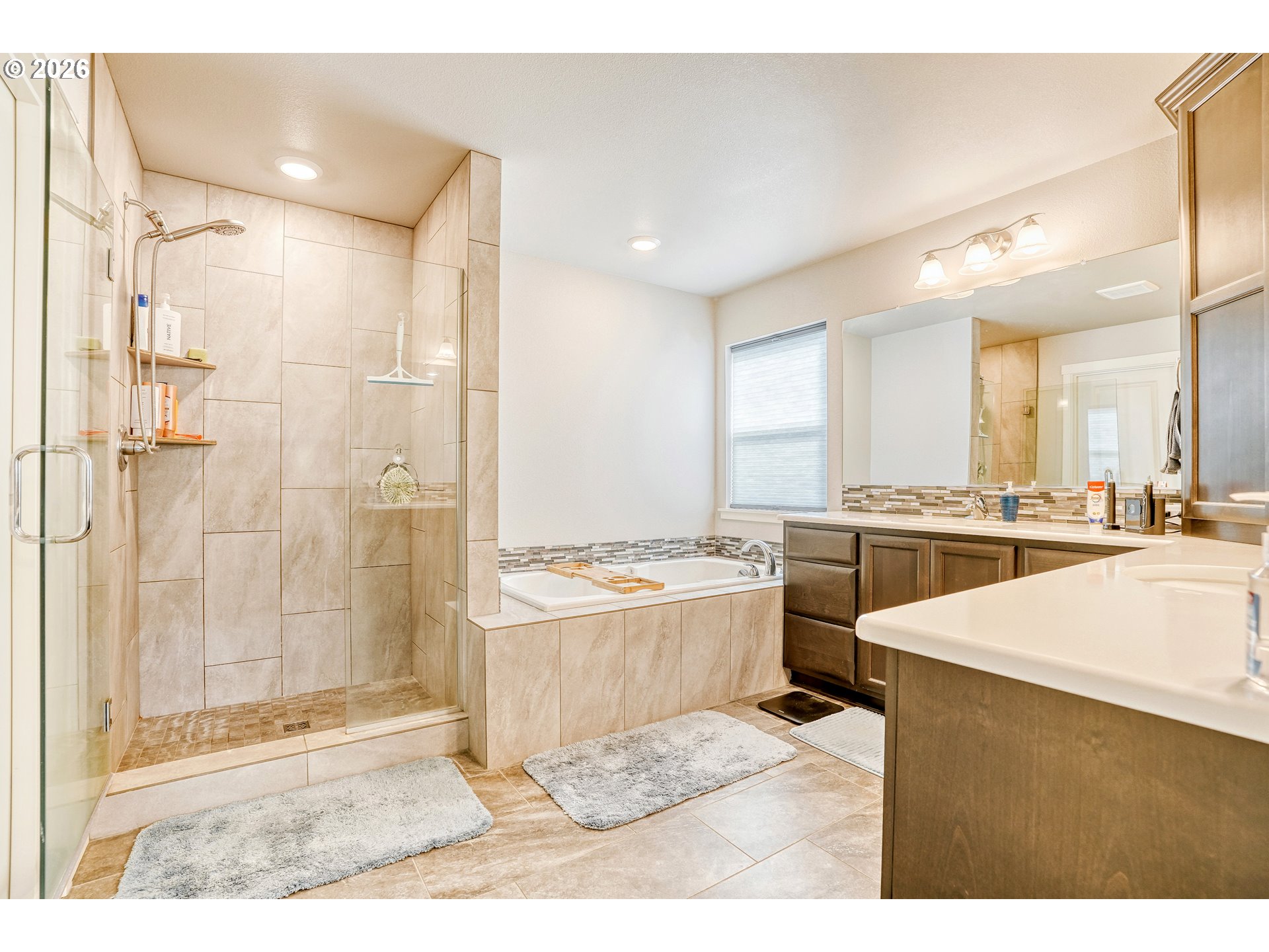 Vancouver, Washington, 98682, United States, 4 Bedrooms Bedrooms, ,2 BathroomsBathrooms,Residential,For Sale,2035283