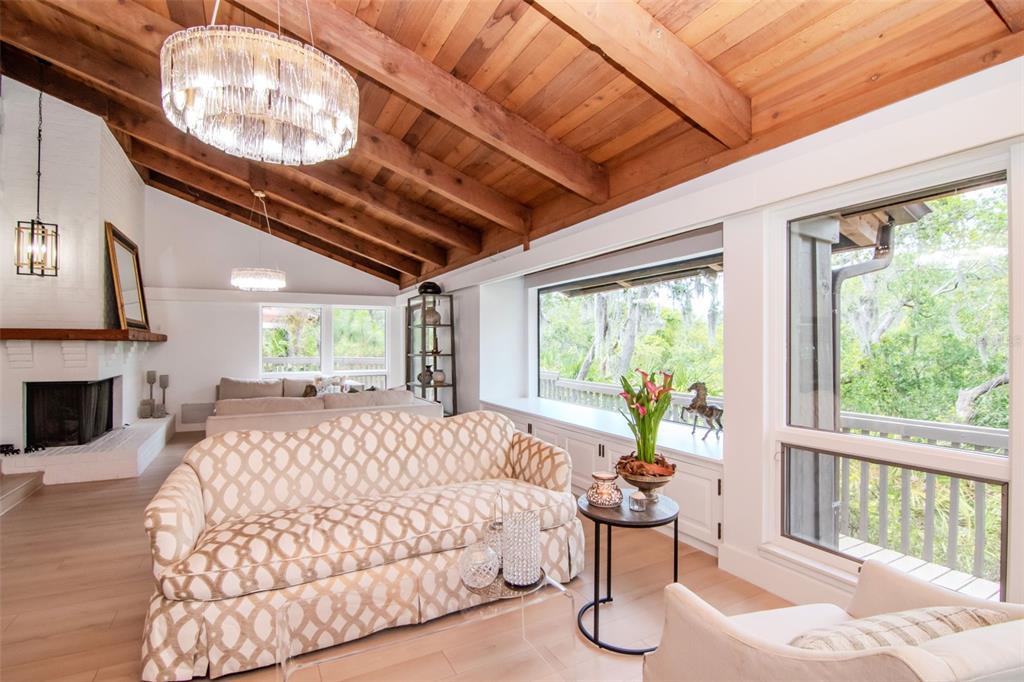 Dunedin, Florida, 34698, United States, 4 Bedrooms Bedrooms, ,5 BathroomsBathrooms,Residential,For Sale,1987490