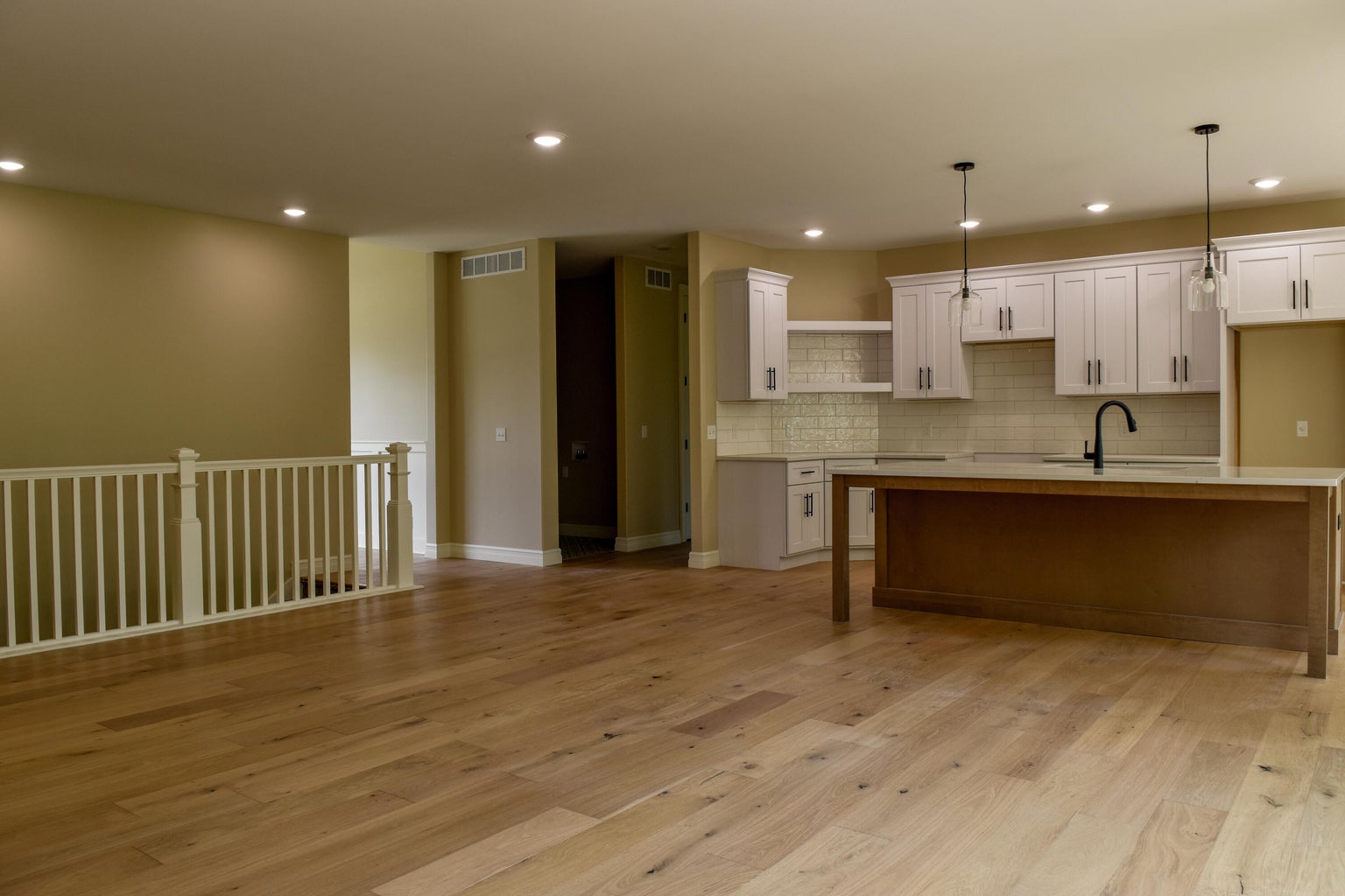 Stanwood, Michigan, 49346, United States, 3 Bedrooms Bedrooms, ,3 BathroomsBathrooms,Residential,For Sale,1978240