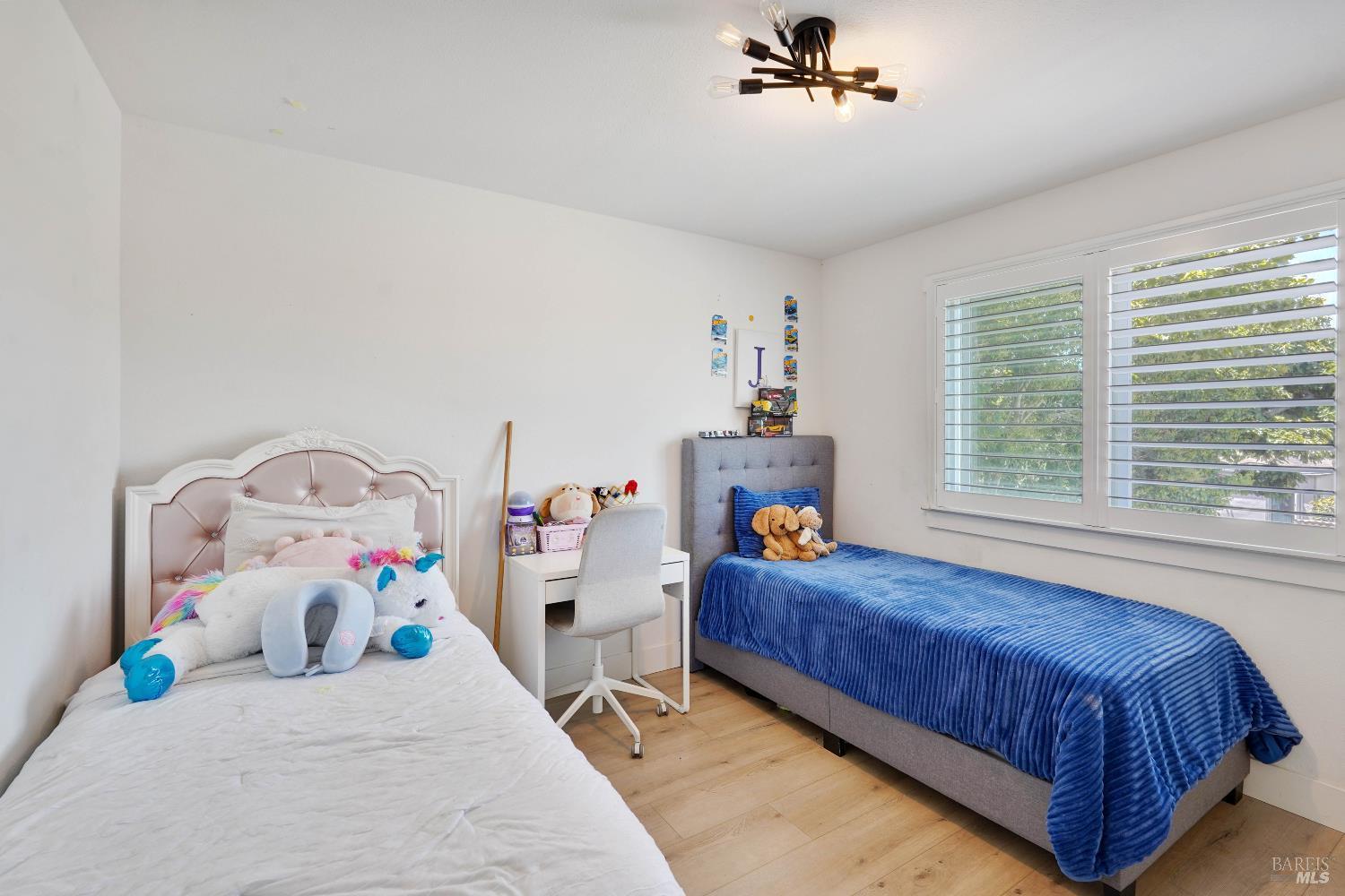 Richmond, California, 94805, United States, 3 Bedrooms Bedrooms, ,3 BathroomsBathrooms,Residential,For Sale,1938179