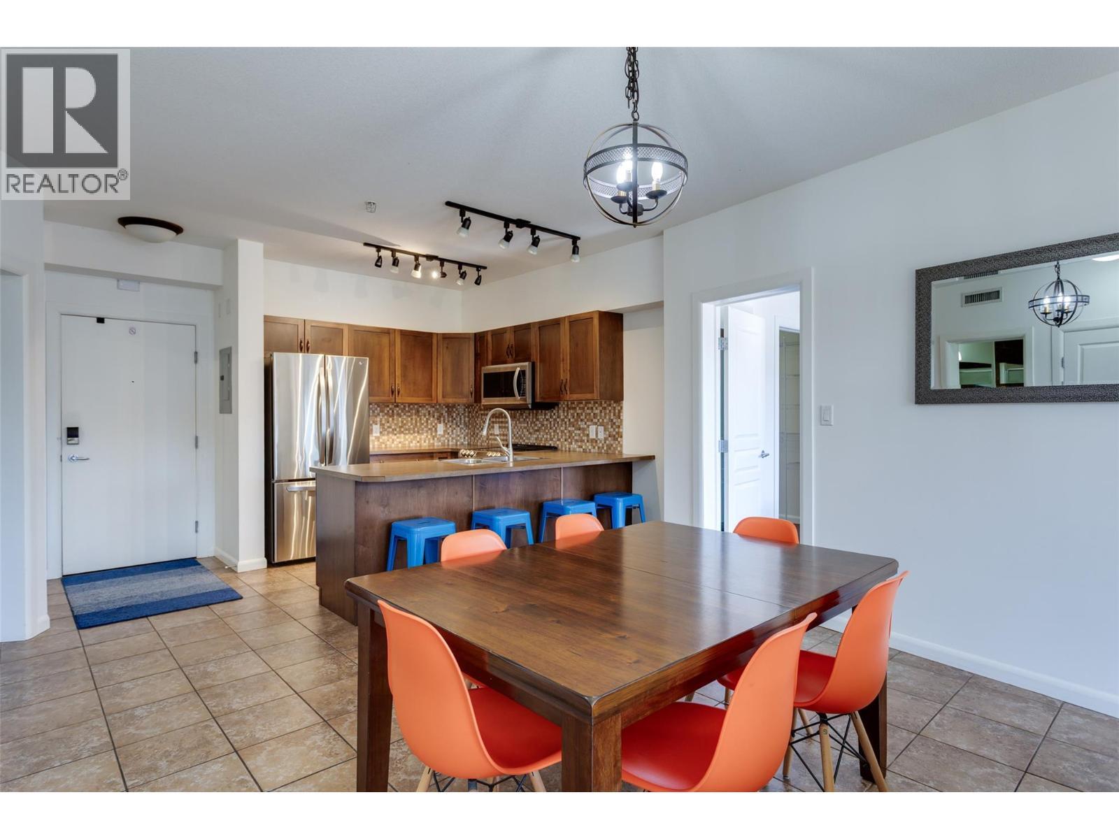 KELOWNA, British Columbia, V1W 3G7, CA, 2 Bedrooms Bedrooms, ,2 BathroomsBathrooms,Residential,For Sale,1960656