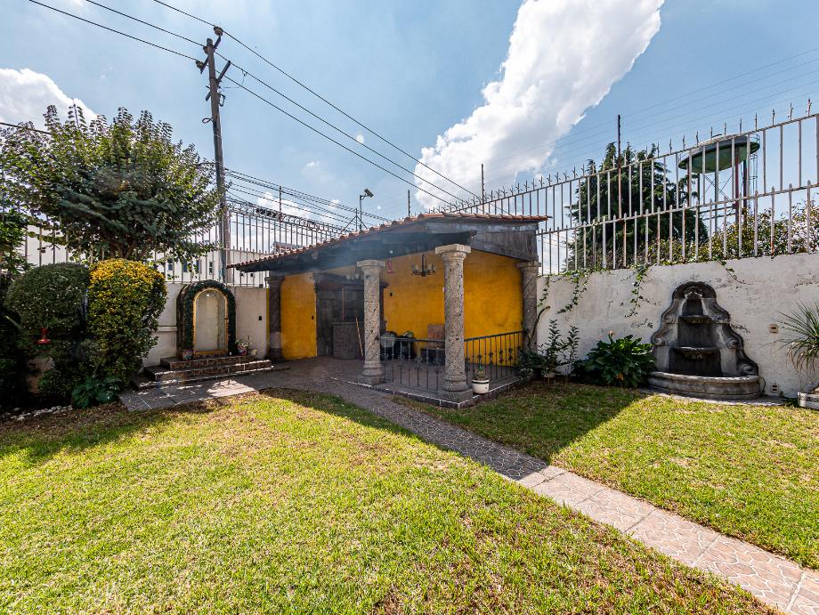 Metepec, Estado de méxico, 52178, Mexico, 4 Bedrooms Bedrooms, ,5 BathroomsBathrooms,Residential,For Sale,1994402