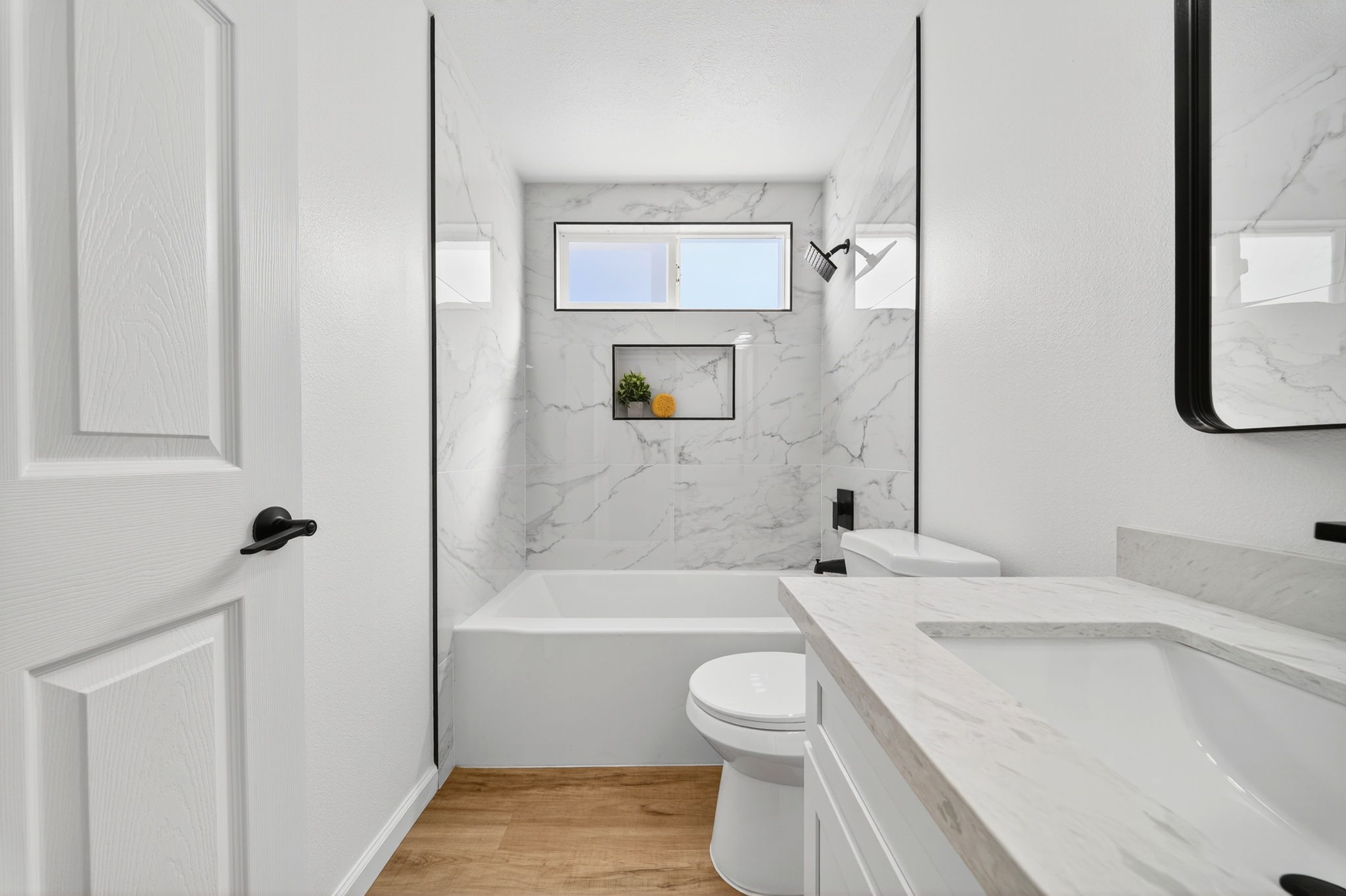 Honolulu, Hawaii, 96818, United States, 4 Bedrooms Bedrooms, ,4 BathroomsBathrooms,Residential,For Sale,2007893