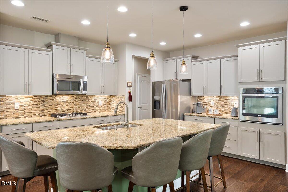 Cary, North Carolina, 27519, United States, 6 Bedrooms Bedrooms, ,4 BathroomsBathrooms,Residential,For Sale,1988083