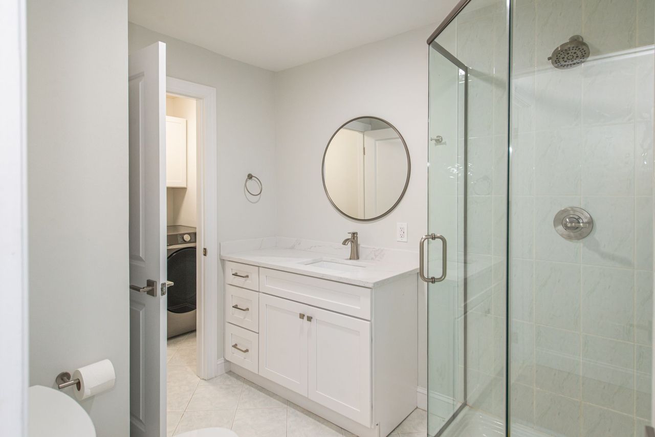 Fairfield, New Jersey, 07004, United States, 4 Bedrooms Bedrooms, ,5 BathroomsBathrooms,Residential,For Sale,2005992