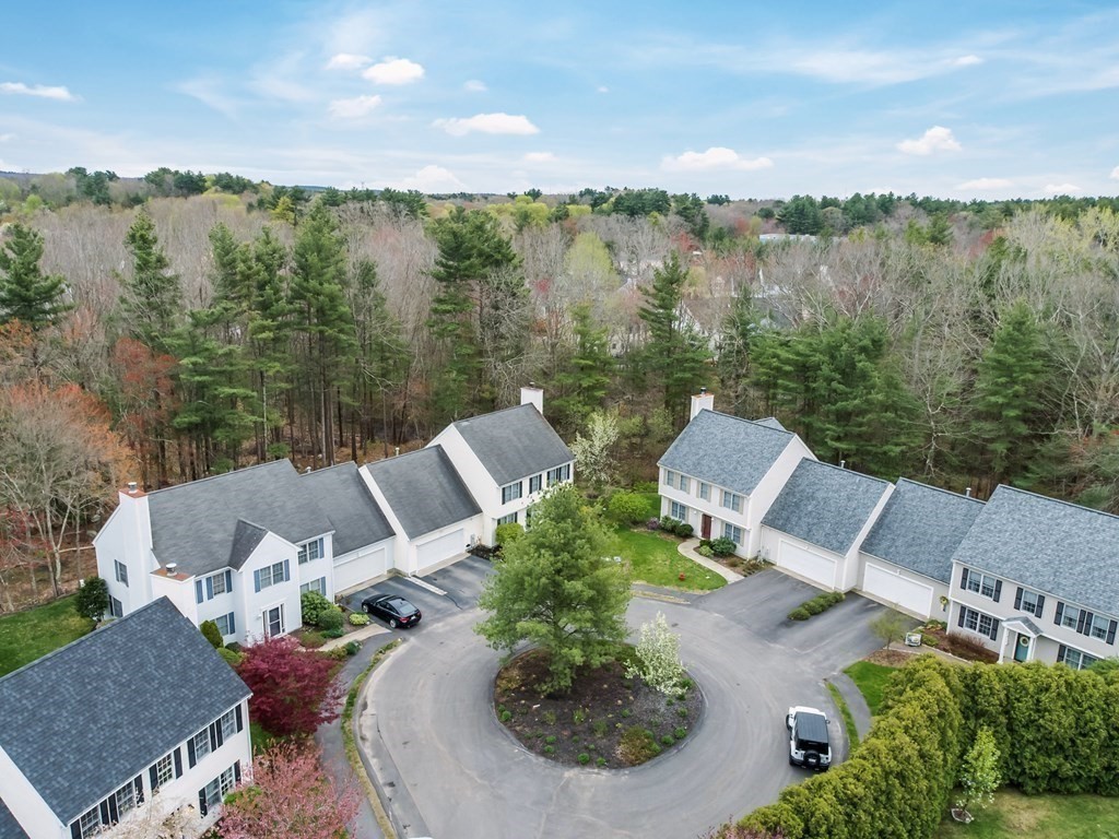 Walpole, Massachusetts, 02081, United States, 5 Bedrooms Bedrooms, ,3 BathroomsBathrooms,Residential,For Sale,1830559
