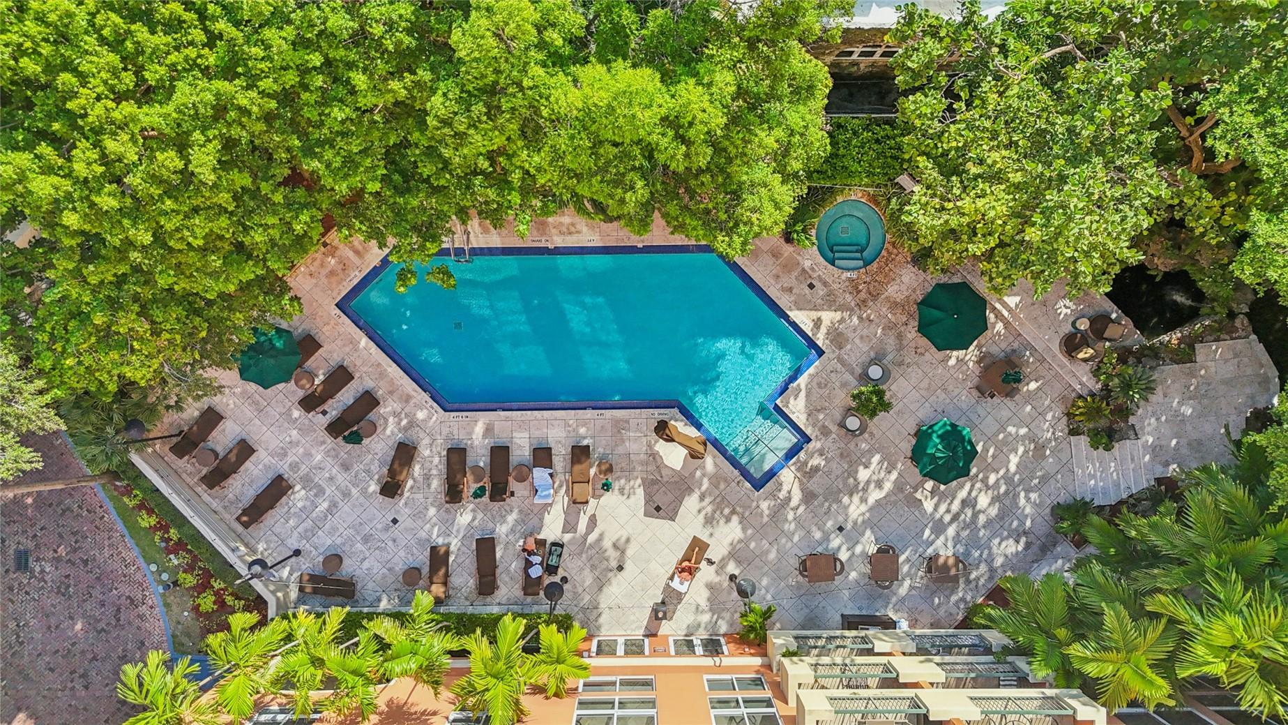 Miami, Florida, 33133, United States, 1 Bedroom Bedrooms, ,1 BathroomBathrooms,Residential,For Sale,1985715