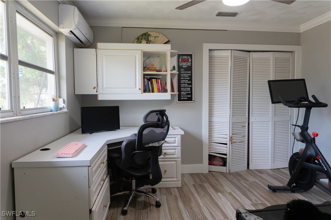 Fort Myers, Florida, 33916, United States, 4 Bedrooms Bedrooms, ,5 BathroomsBathrooms,Residential,For Sale,1975141