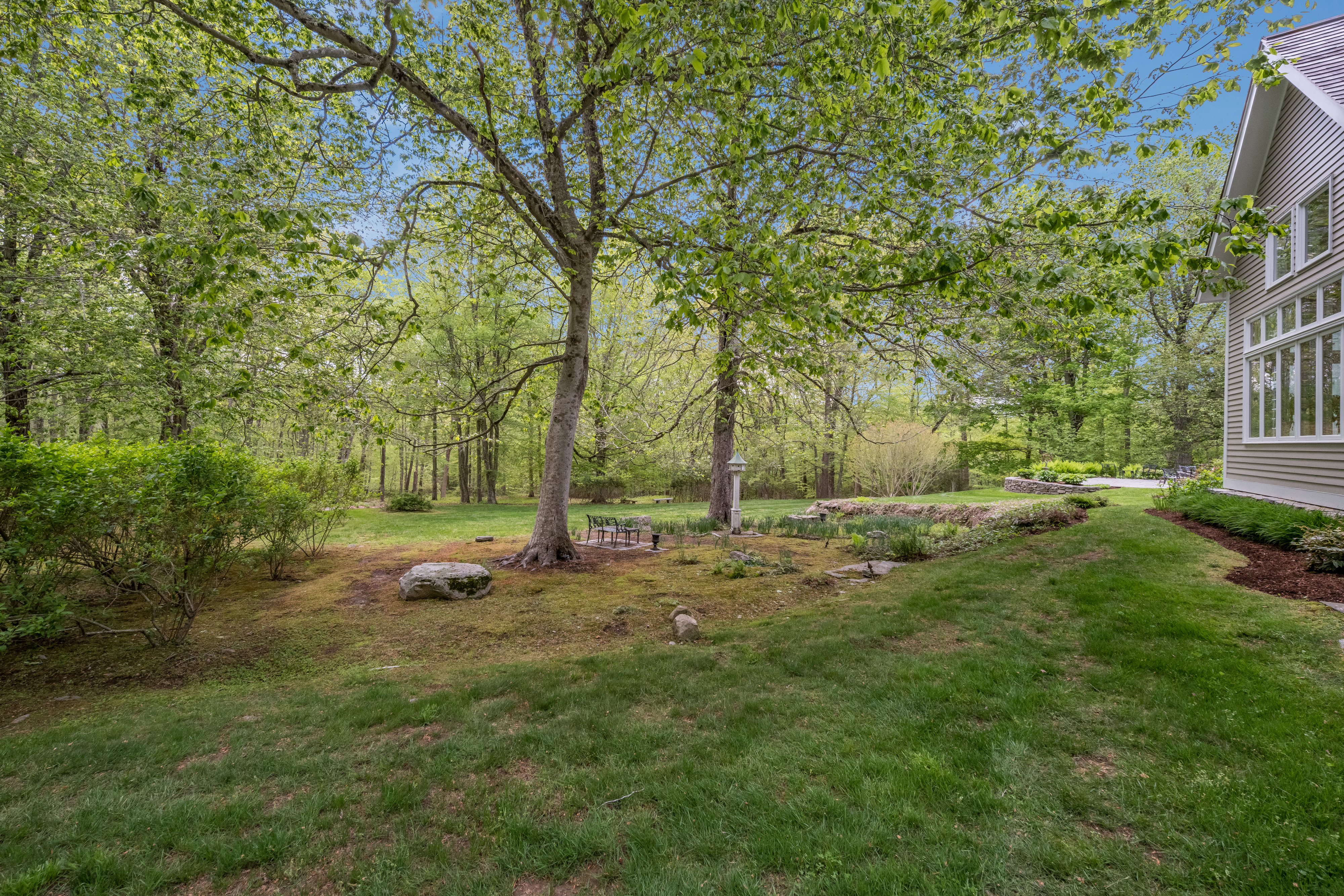  Stunning Custom Built Home on over 30 Acres of Bucolic Lane - 物件實景