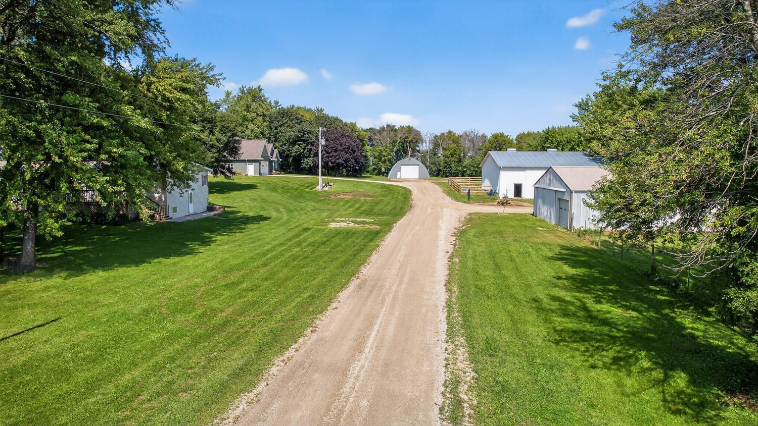 Udolpho Twp, Minnesota, 55917, United States, 5 Bedrooms Bedrooms, ,3 BathroomsBathrooms,Residential,For Sale,1940974