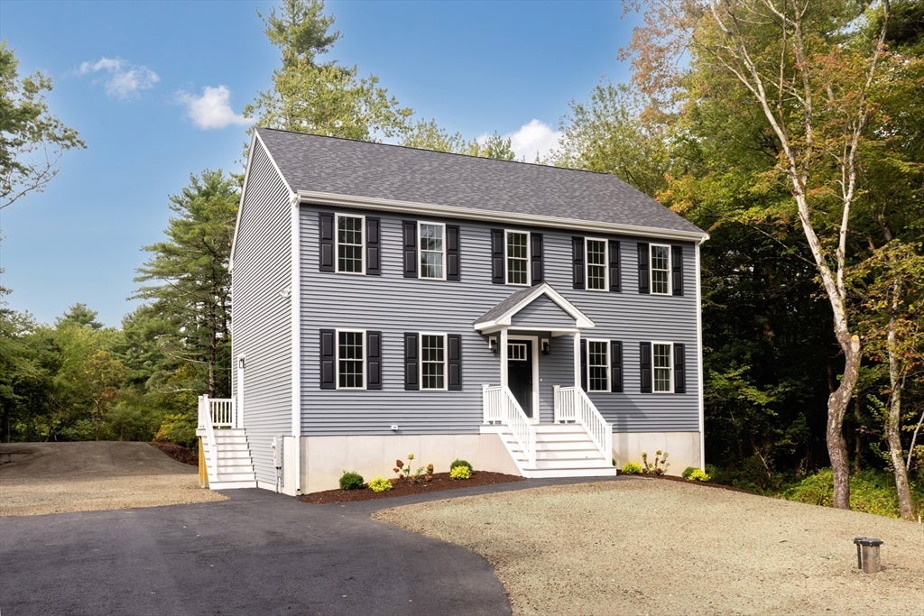 Lakeville, Massachusetts, 02347, United States, 3 Bedrooms Bedrooms, ,3 BathroomsBathrooms,Residential,For Sale,1943021