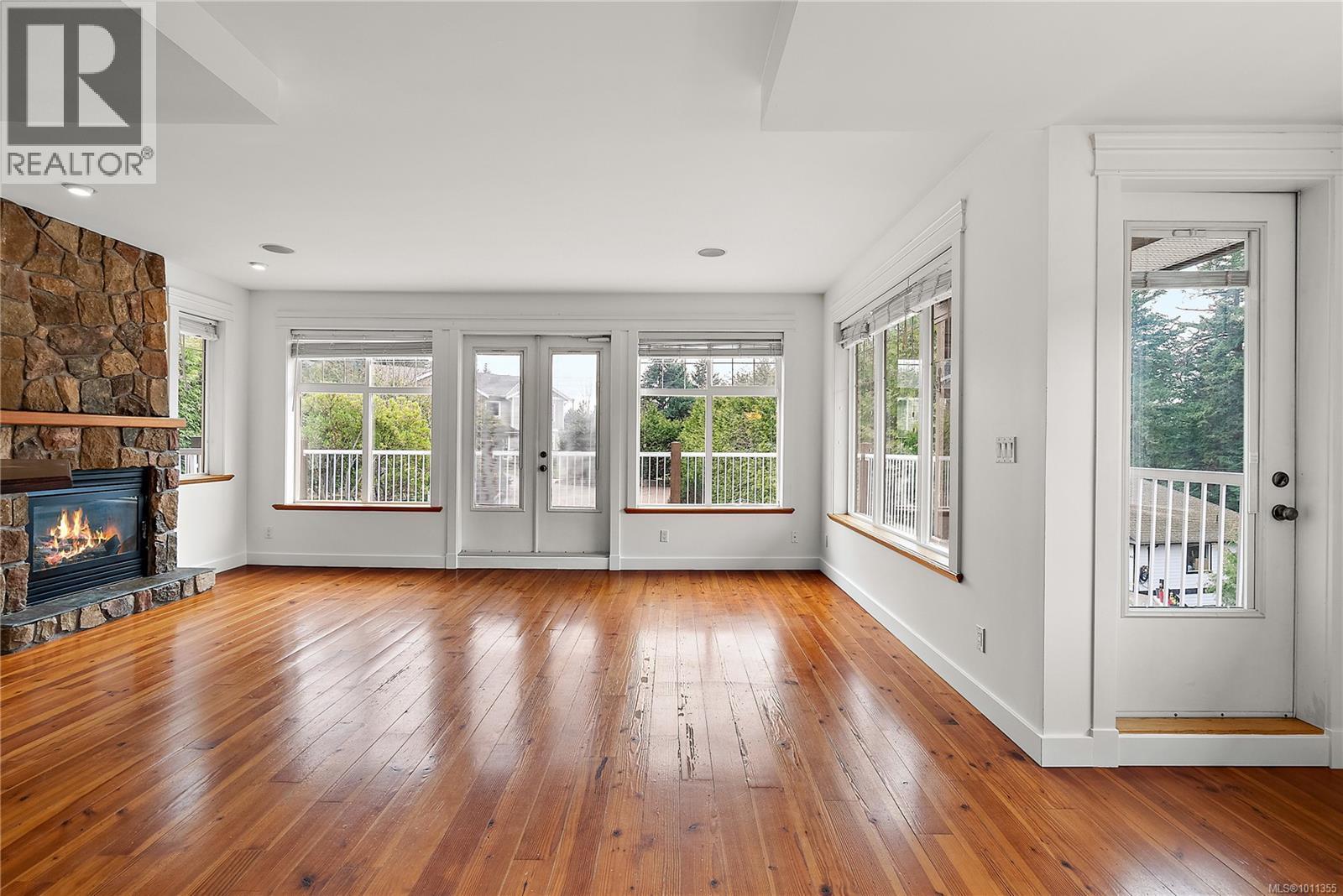 LANGFORD, British Columbia, V9C 4L5, CA, 4 Bedrooms Bedrooms, ,4 BathroomsBathrooms,Residential,For Sale,1946861