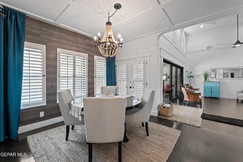 El Paso, Texas, 79936, United States, 5 Bedrooms Bedrooms, ,5 BathroomsBathrooms,Residential,For Sale,1980417