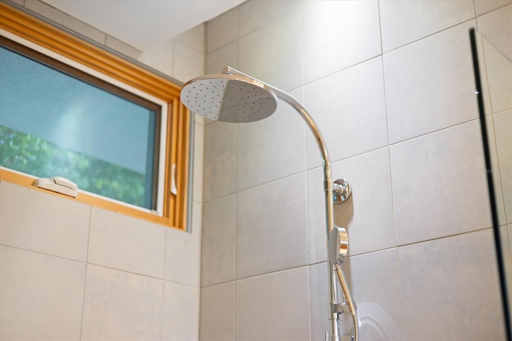 Sarasota, Florida, 34239, United States, 4 Bedrooms Bedrooms, ,5 BathroomsBathrooms,Residential,For Sale,1988202