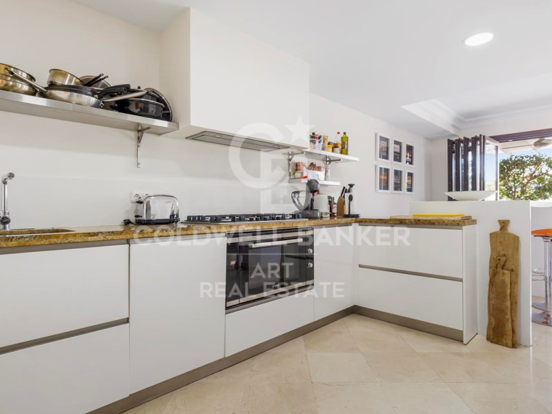 Benahavís, Andalusia, ES, 5 Bedrooms Bedrooms, ,4 BathroomsBathrooms,Residential,For Sale,1804901