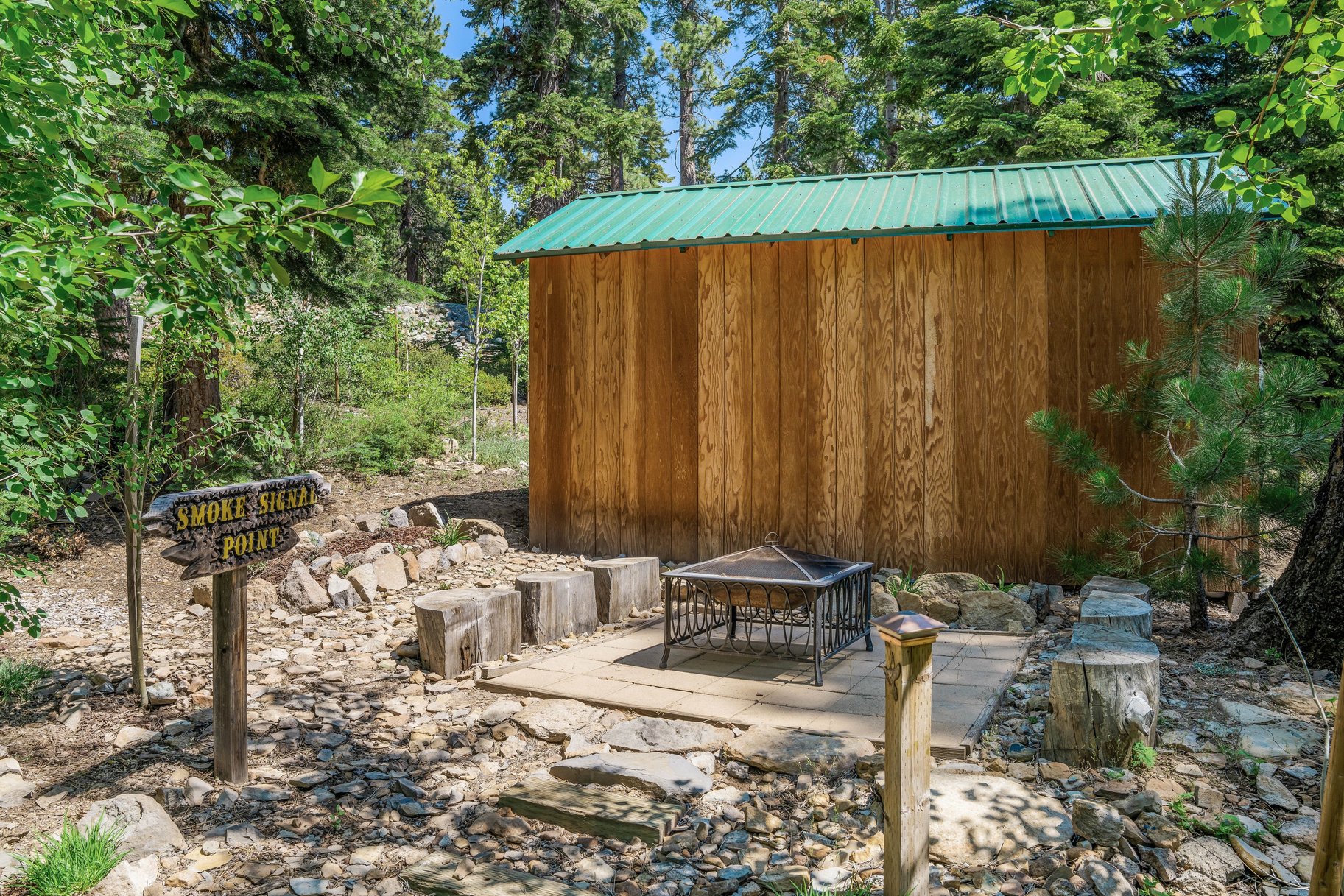  Rare, 10-acre parcel with house minutes from Tahoe City - 物件實景