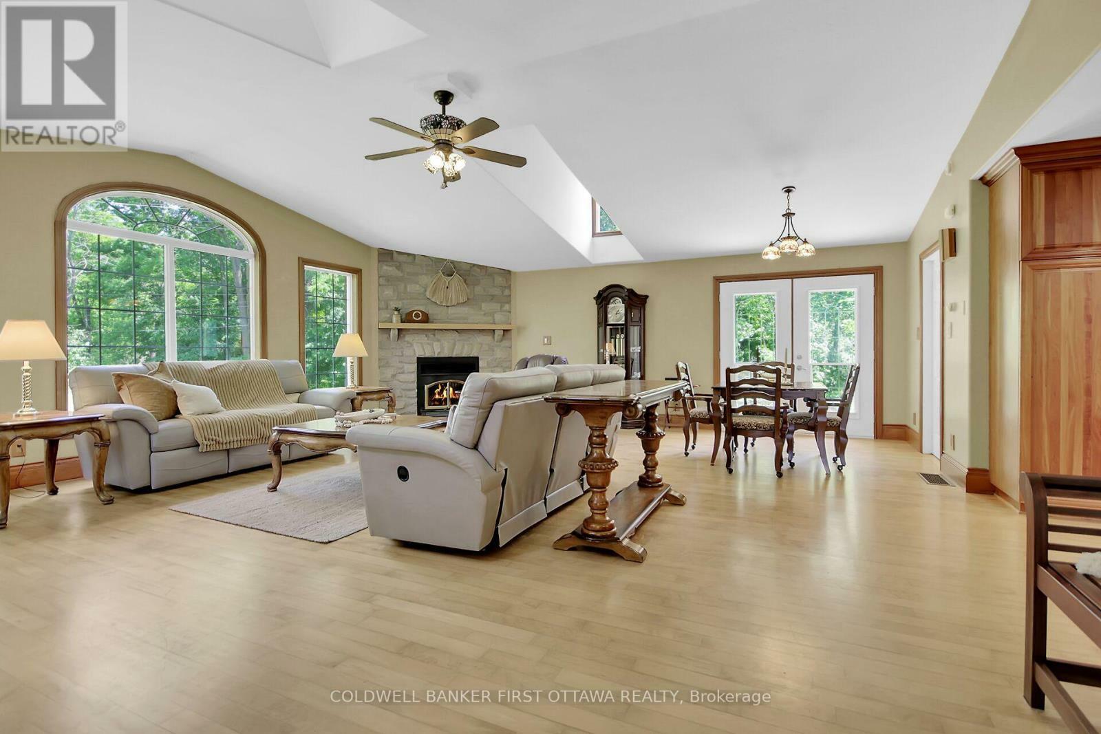 BECKWITH, Ontario, K7C 0S9, CA, 3 Bedrooms Bedrooms, ,2 BathroomsBathrooms,Residential,For Sale,1875056