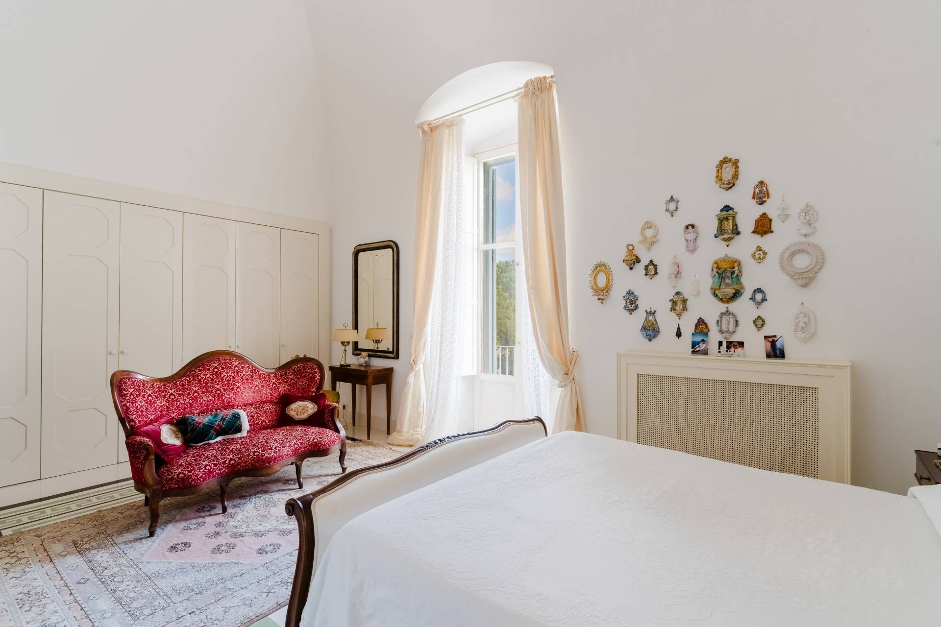 Gioia del Colle, Bari, 70023, IT, 6 Bedrooms Bedrooms, ,9 BathroomsBathrooms,Residential,For Sale,1991978