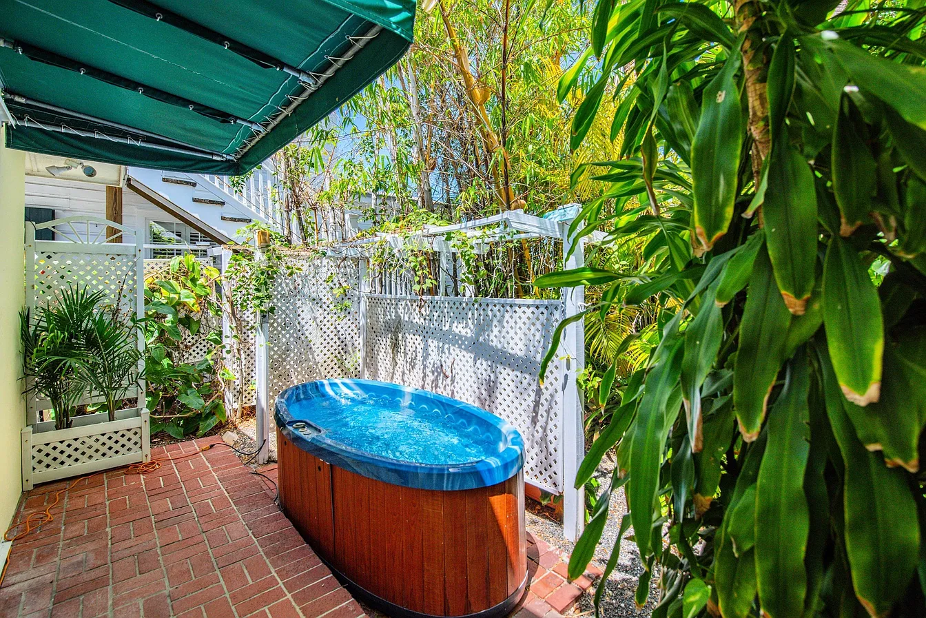 Key West, Florida, 33040, United States, ,Residential,For Sale,1978845