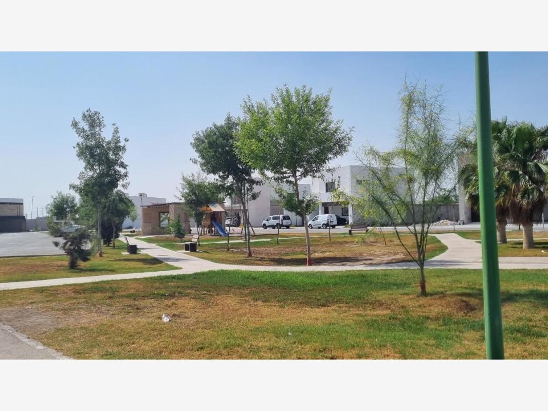 SAN VICENTE, Torreón, Coahuila de Zaragoza, 27023, Mexico, 4 Bedrooms Bedrooms, ,4 BathroomsBathrooms,Residential,For Sale,SAN VICENTE,1252249