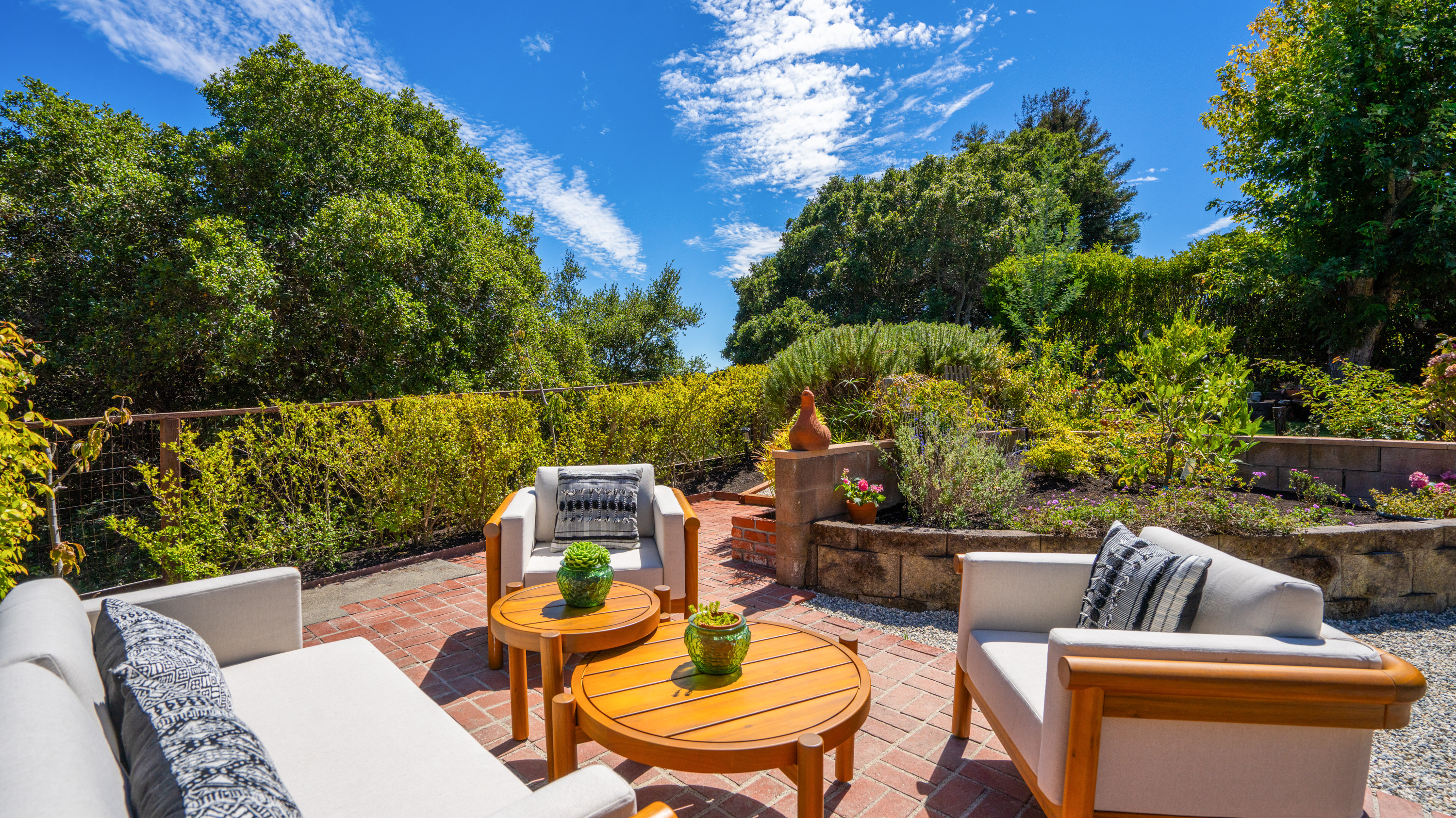  Effortless California Living with Space, Style and Views - 物件實景