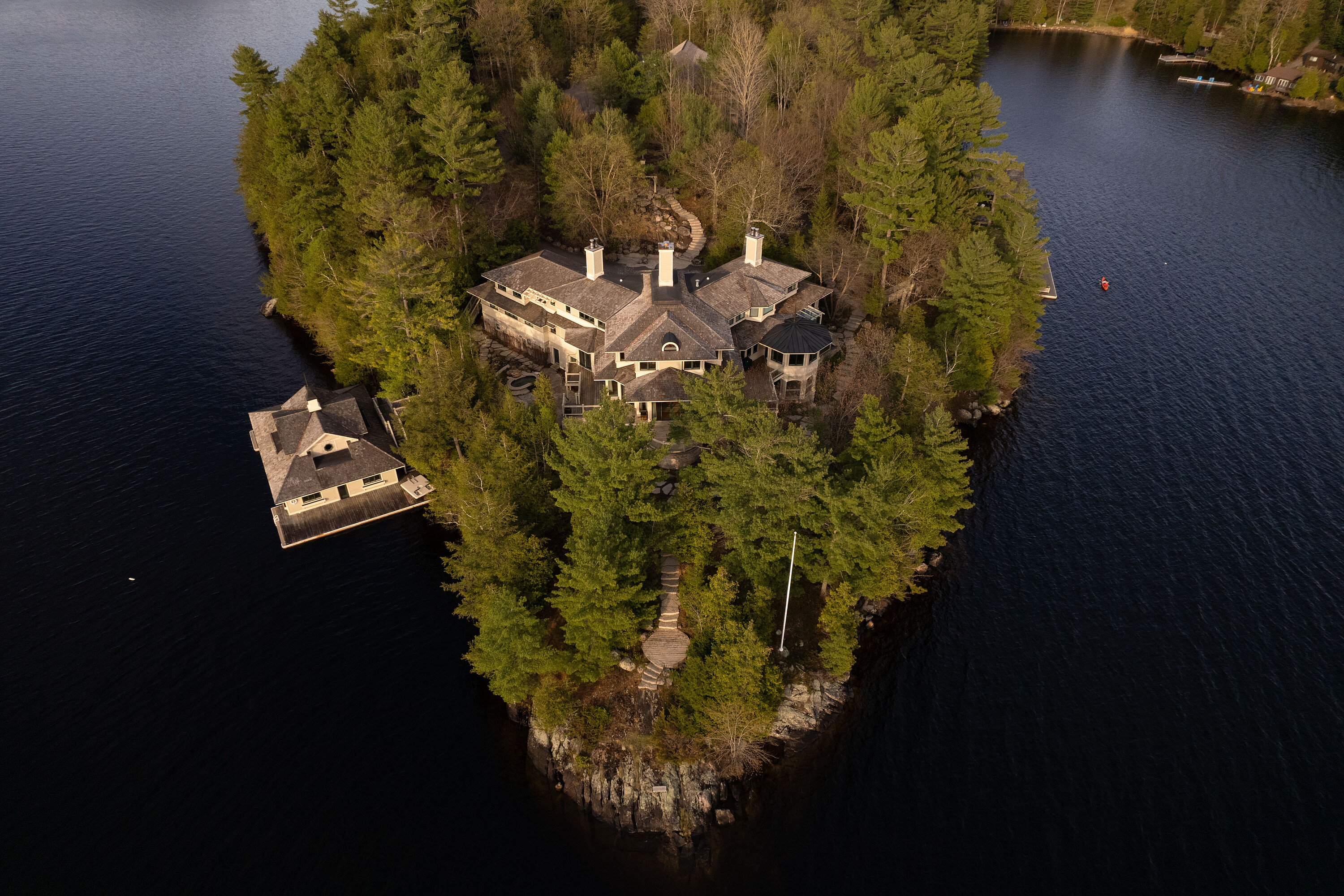  Lake Muskoka Retreat - 物件實景