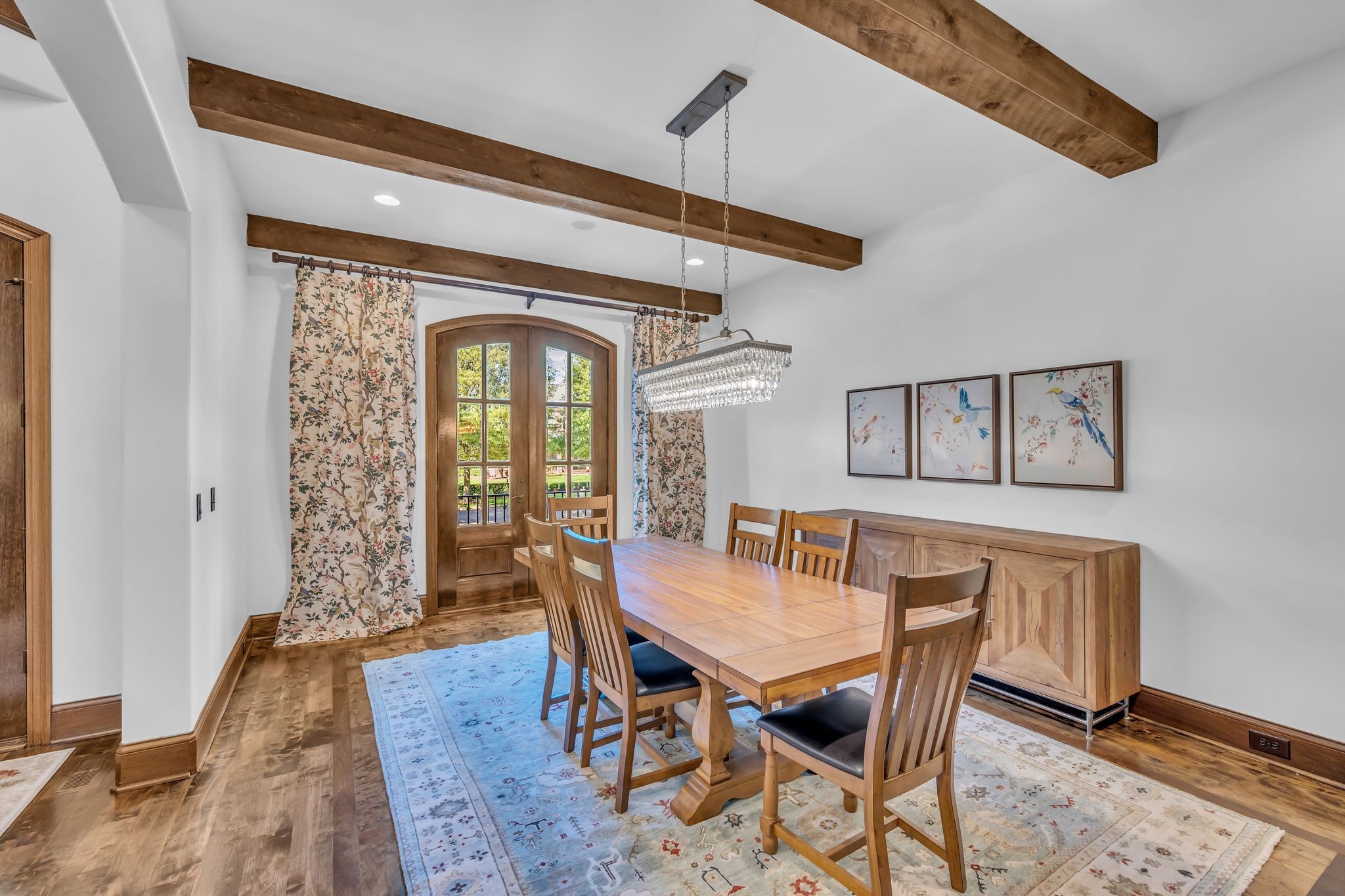 Brentwood, Tennessee, 37027, United States, 5 Bedrooms Bedrooms, ,7 BathroomsBathrooms,Residential,For Sale,2002068