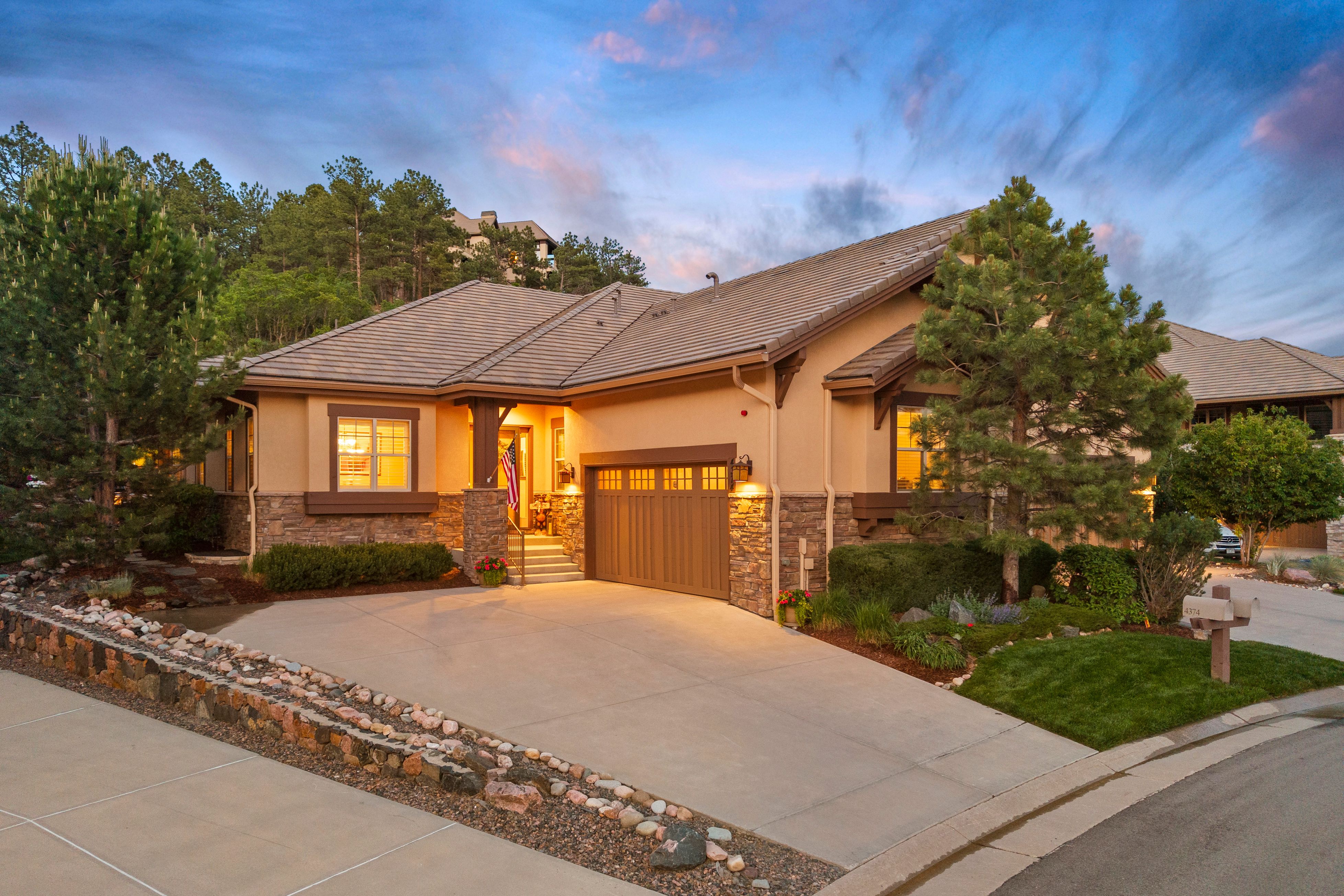  Ranch-style paired patio home delivers one-floor living - 物件實景