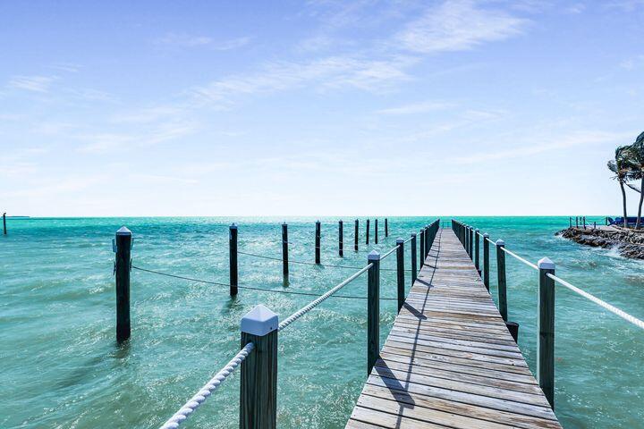 Islamorada, Florida, 33036, United States, 2 Bedrooms Bedrooms, ,3 BathroomsBathrooms,Residential,For Sale,1990240
