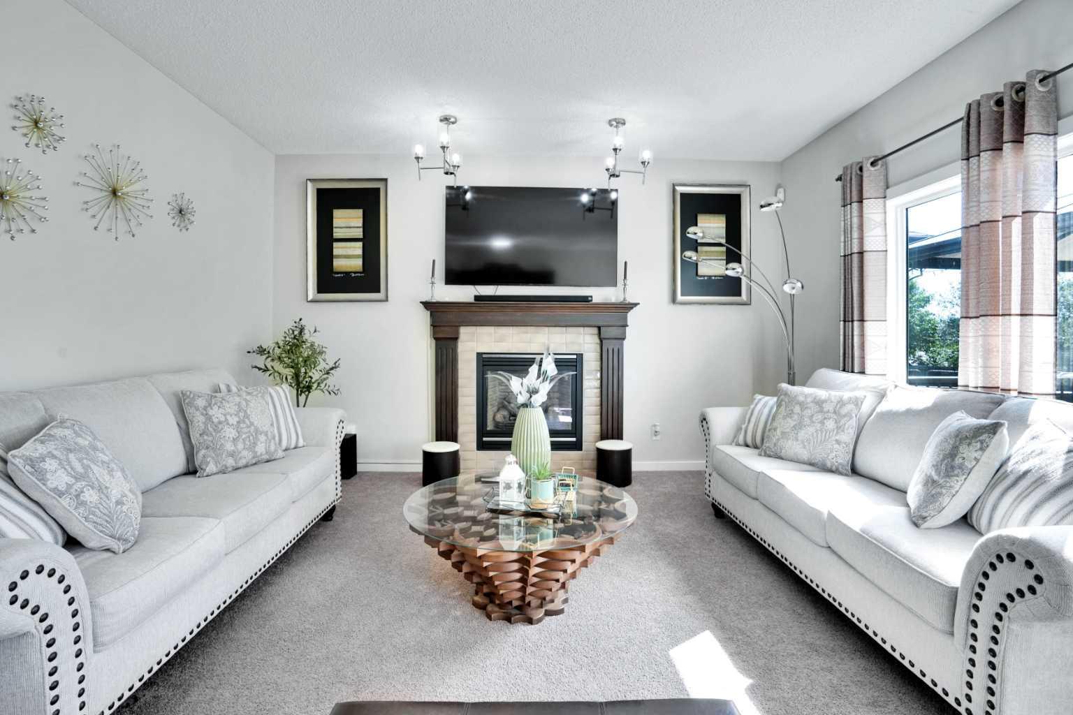 CALGARY, Alberta, T3M 0N7, CA, 4 Bedrooms Bedrooms, ,4 BathroomsBathrooms,Residential,For Sale,1908583