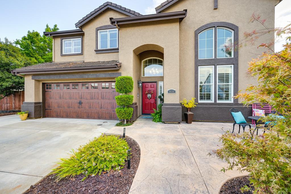 Roseville, California, 95747, United States, 6 Bedrooms Bedrooms, ,4 BathroomsBathrooms,Residential,For Sale,1940337