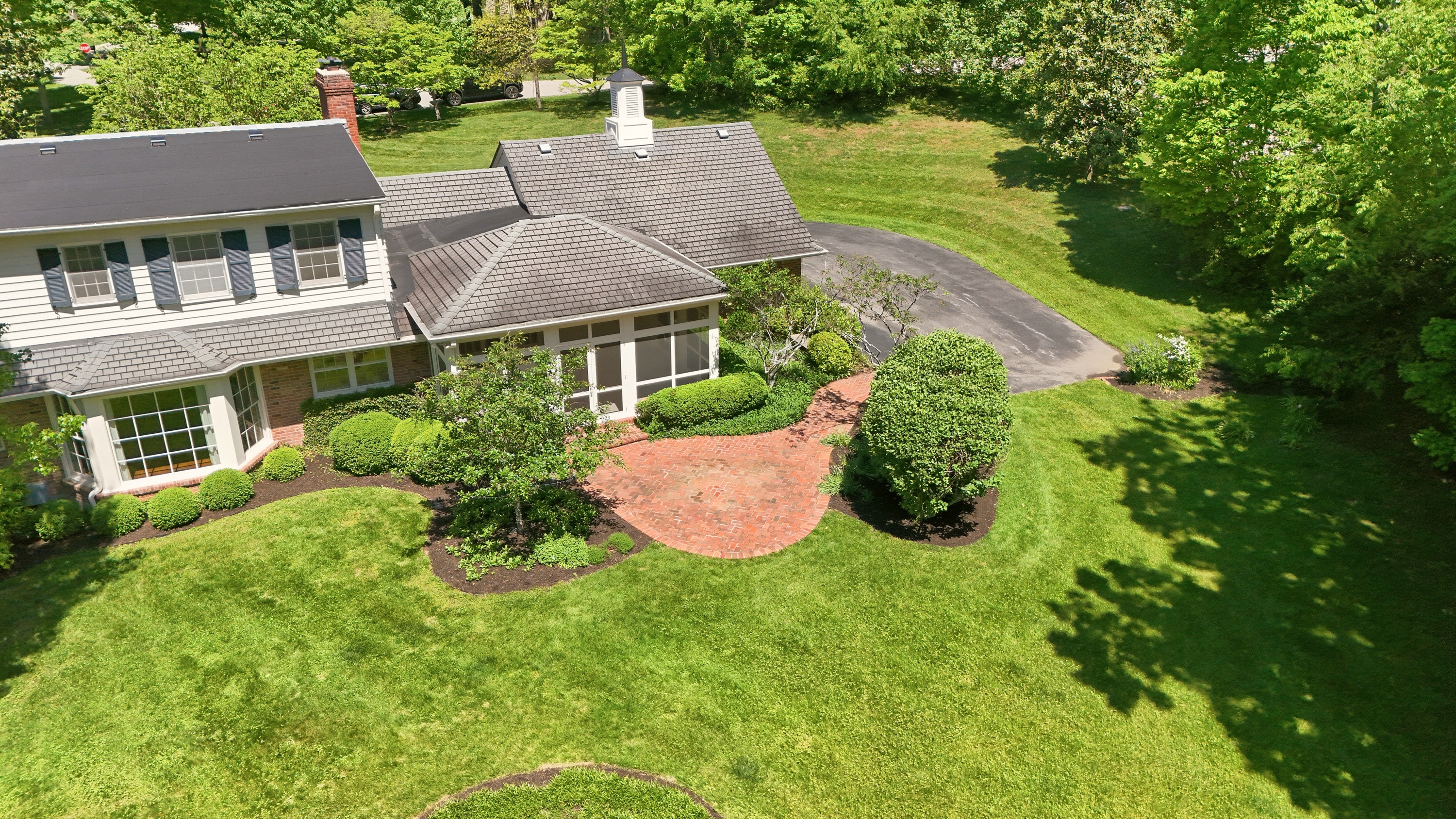  12000 Hazelwood Road, Anchorage, KY 40223 - 物件實景
