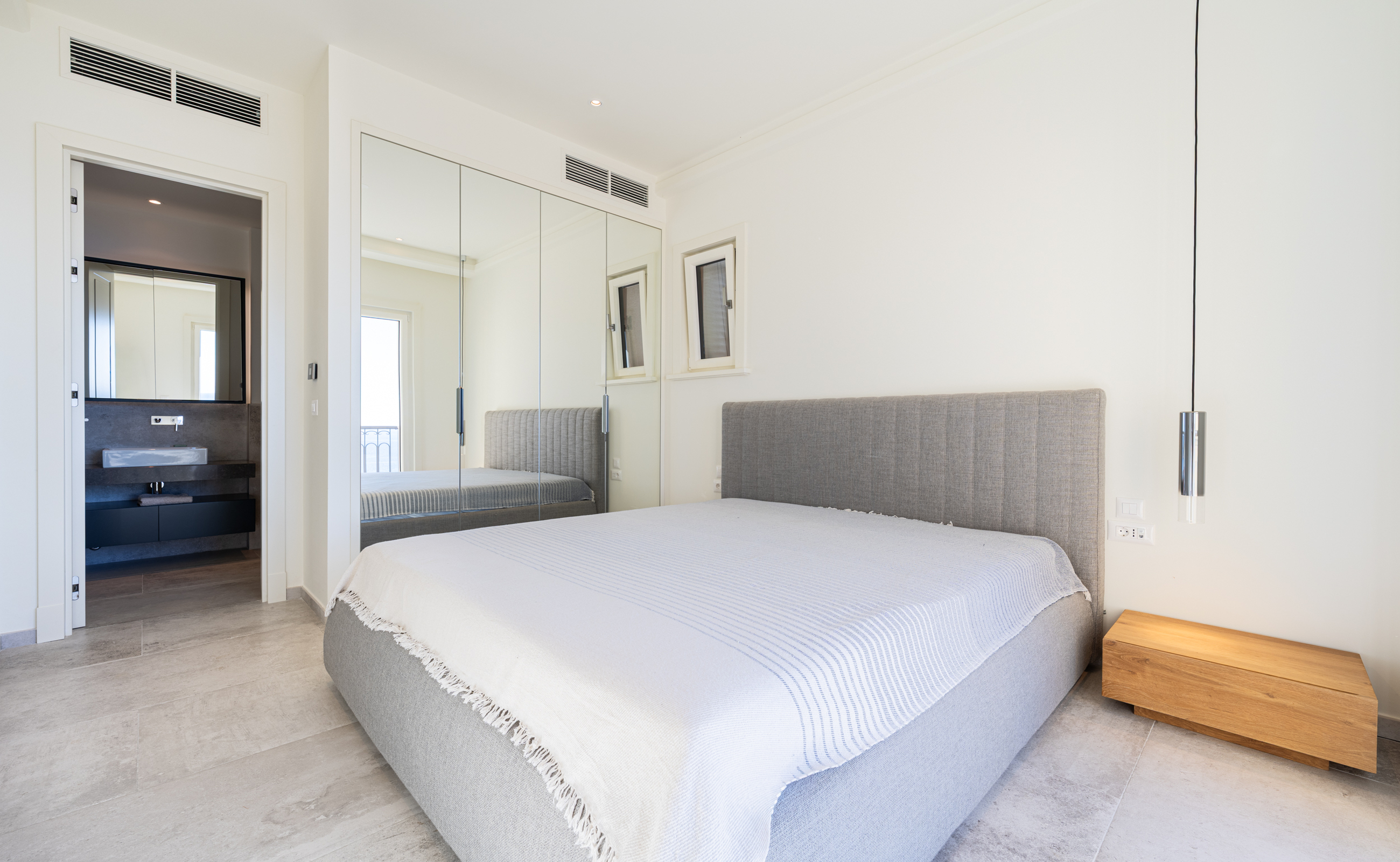  Luxury Four-bedroom Villa in Marina Village, Lustica Bay - 物件實景