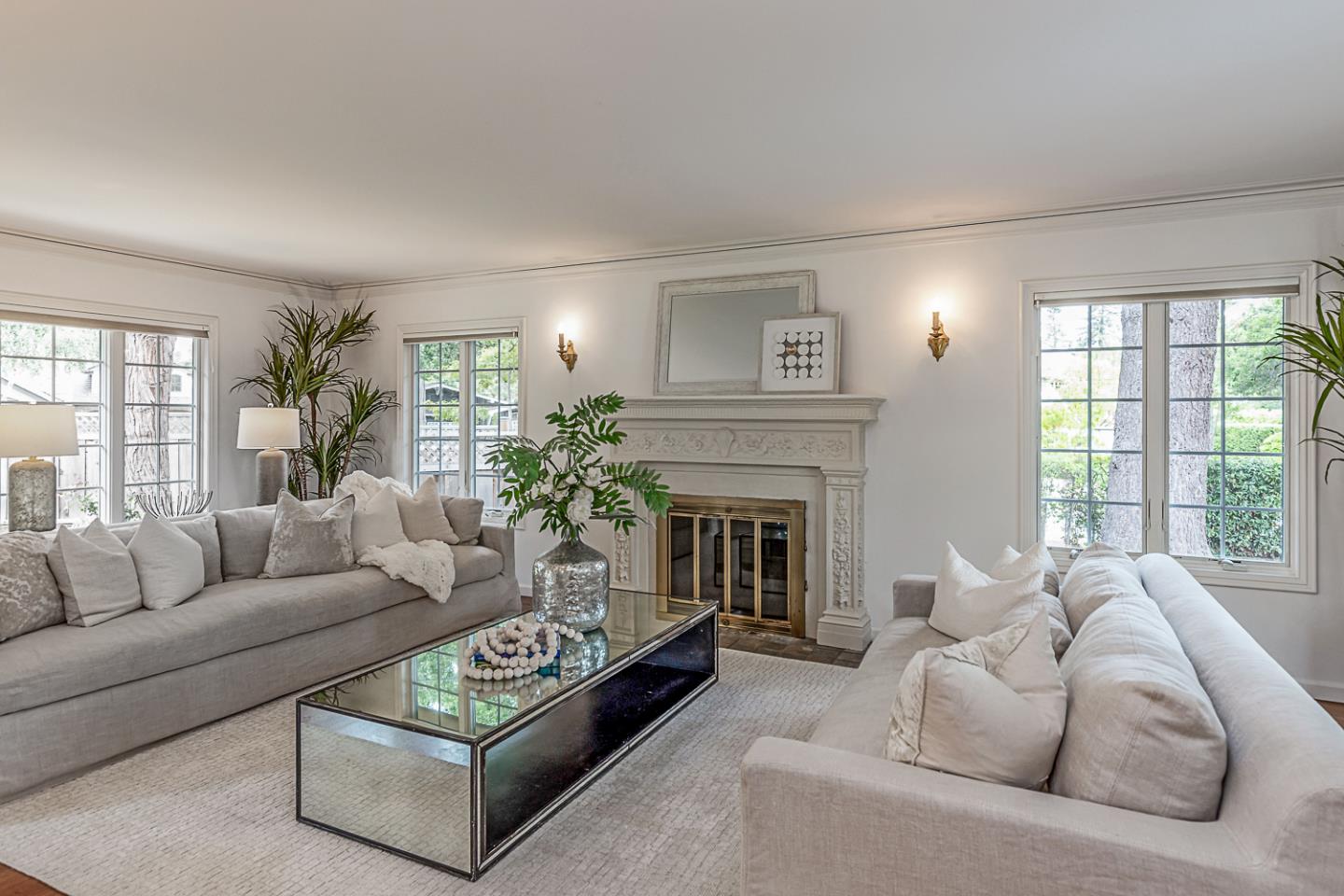 San Mateo, California, 94402, United States, 5 Bedrooms Bedrooms, ,4 BathroomsBathrooms,Residential,For Sale,1901144