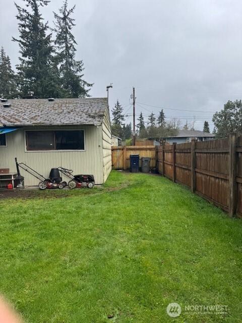 MOUNTLAKE TERRACE, Washington, 98043, United States, 4 Bedrooms Bedrooms, ,2 BathroomsBathrooms,Residential,For Sale,1940949