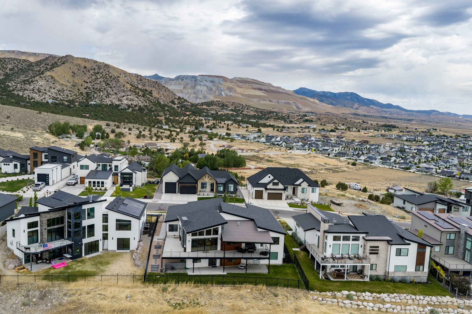  Modern Luxury with Unobstructed Views of Salt Lake Valley and Mountains - 物件實景