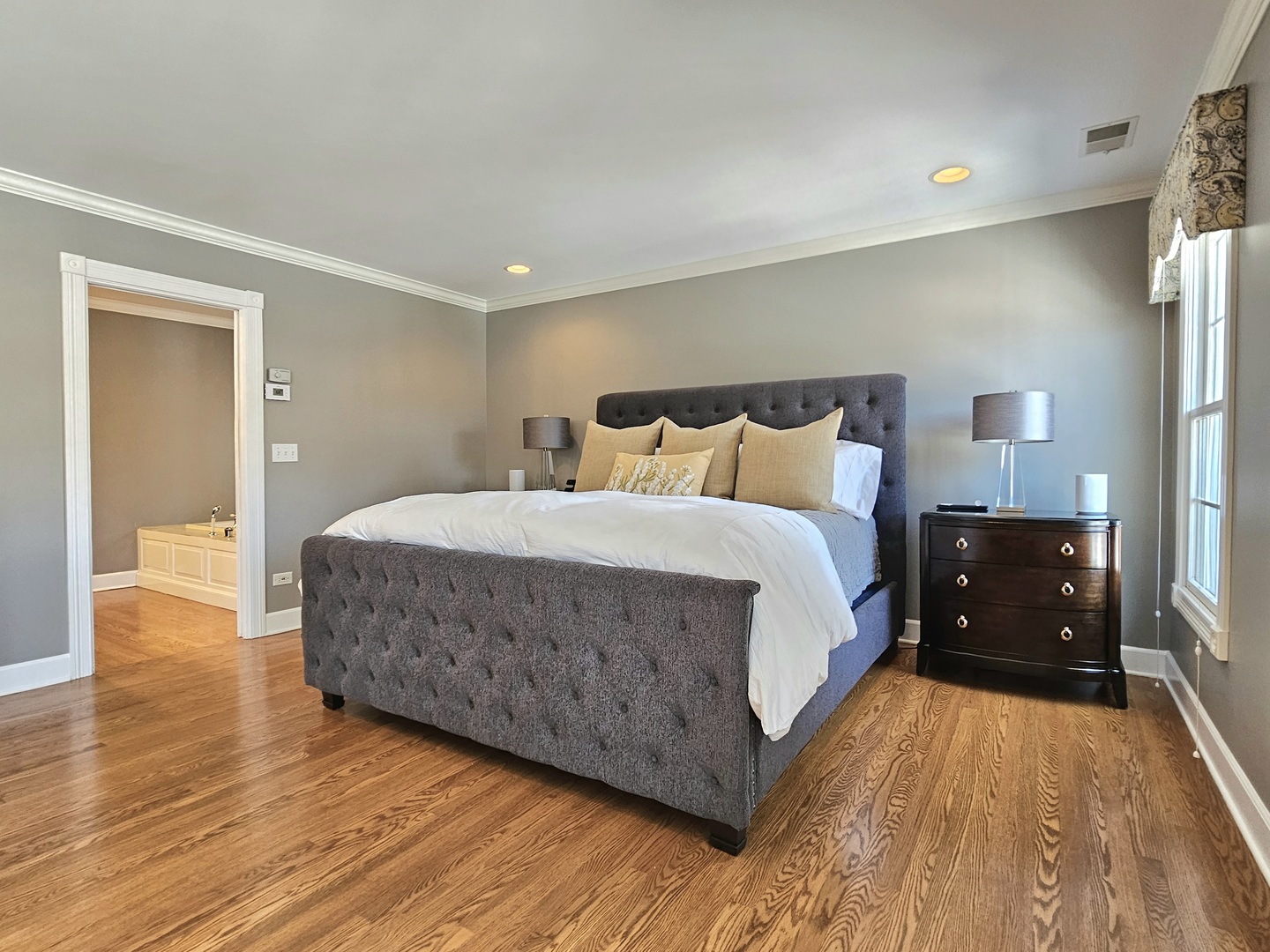 New Lenox, Illinois, 60451, United States, 6 Bedrooms Bedrooms, ,6 BathroomsBathrooms,Residential,For Sale,1810634