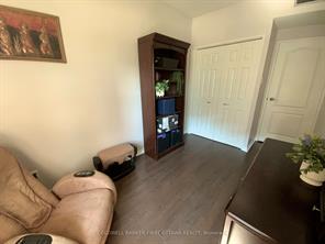 Ottawa, Ontario, K1R 7X2, CA, 2 Bedrooms Bedrooms, ,2 BathroomsBathrooms,Residential,For Sale,1925745