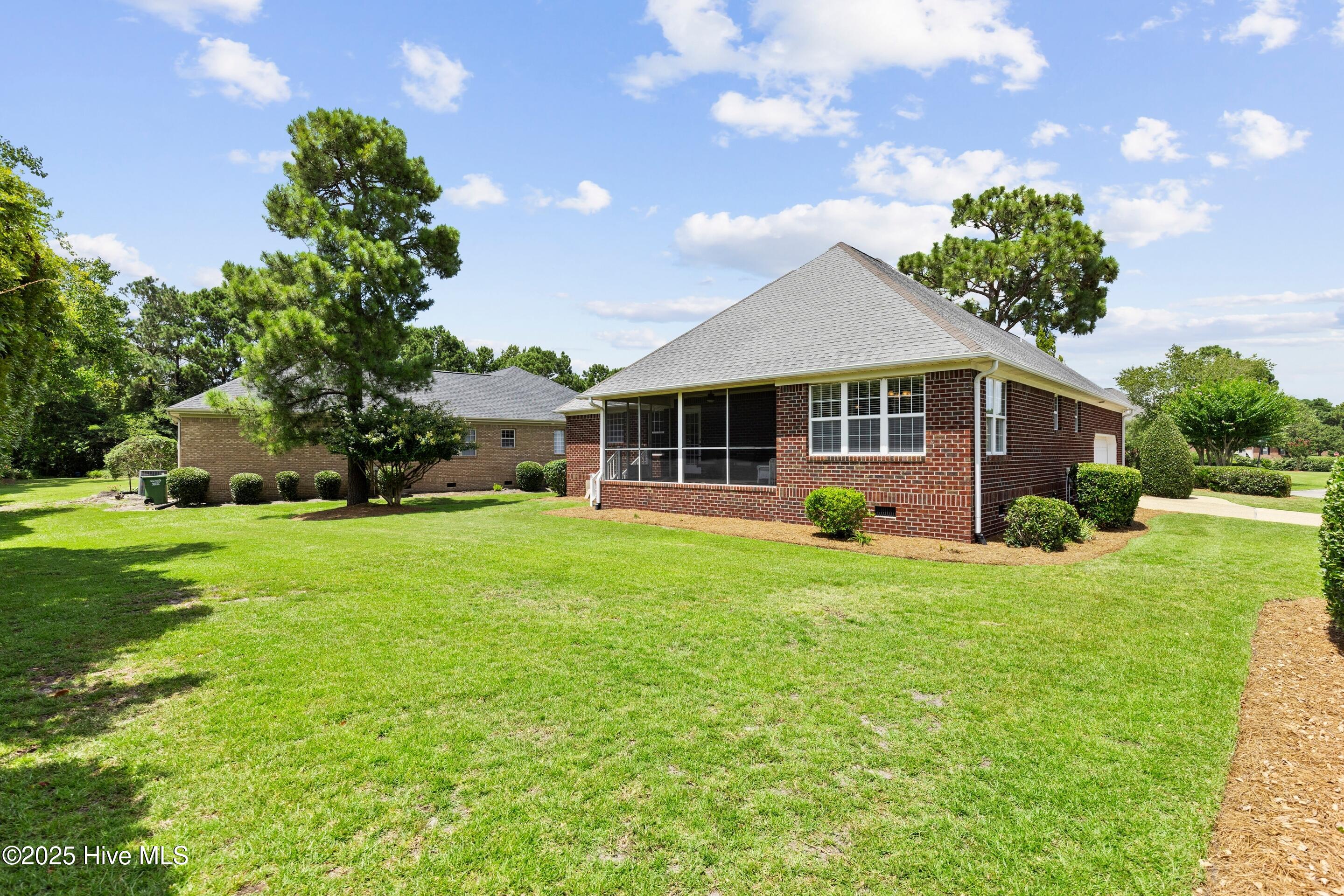 Wilmington, North Carolina, 28409, United States, 4 Bedrooms Bedrooms, ,3 BathroomsBathrooms,Residential,For Sale,1898708