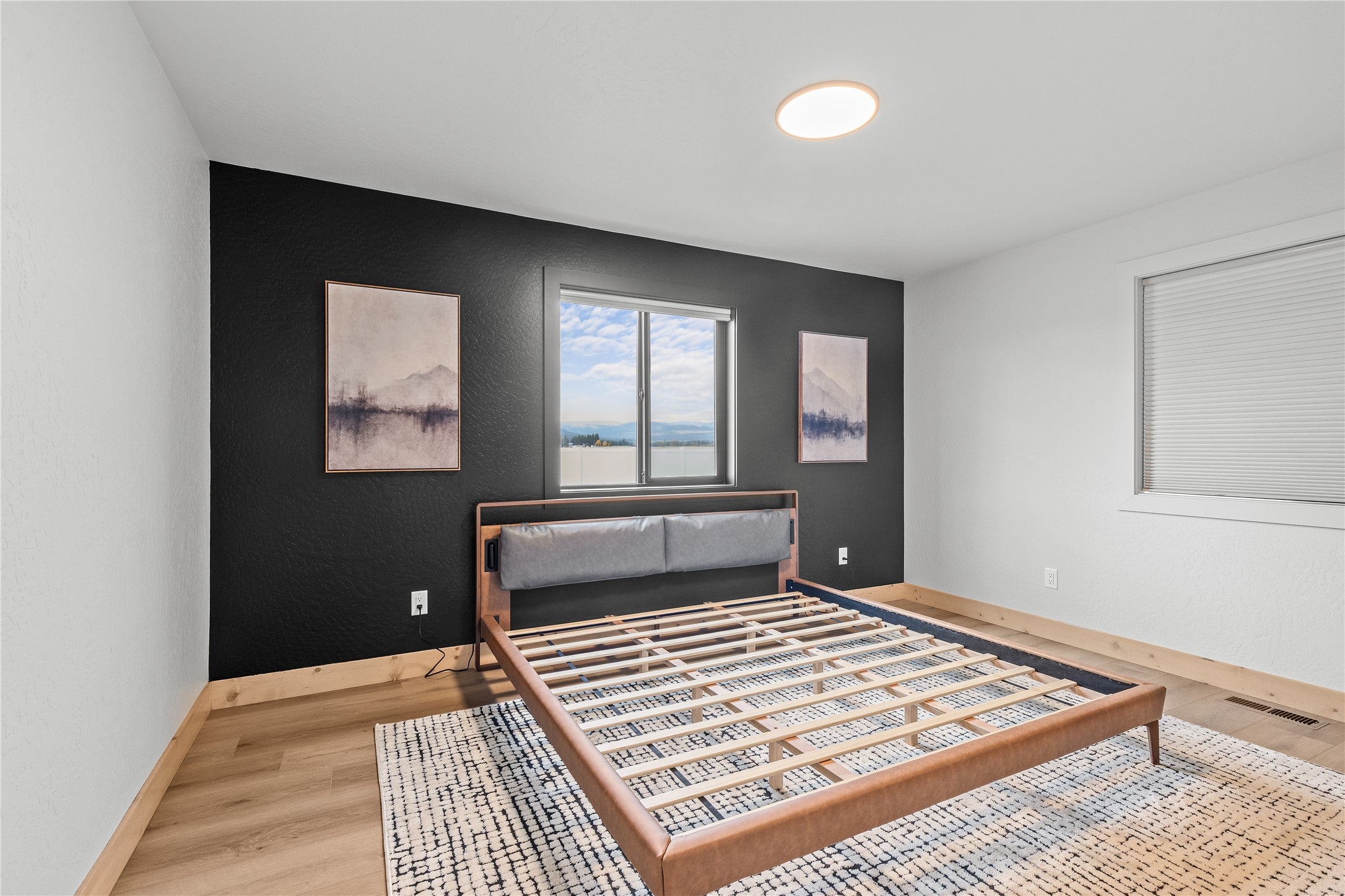 Kalispell, Montana, 59901, United States, 3 Bedrooms Bedrooms, ,2 BathroomsBathrooms,Residential,For Sale,1999069