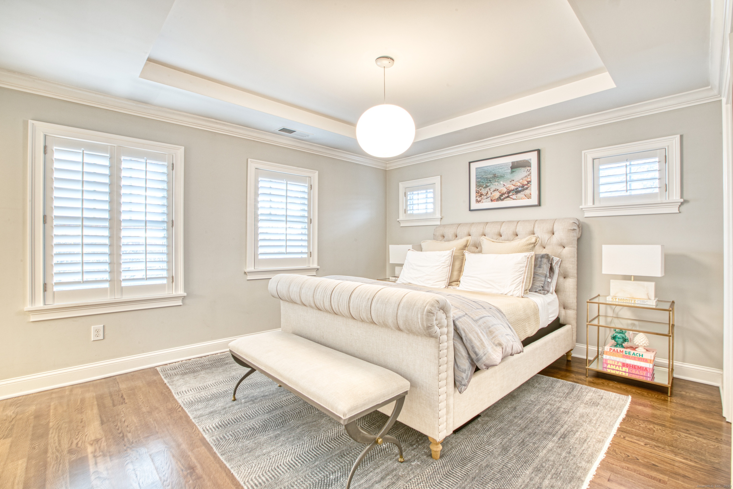 Greenwich, Connecticut, 06807, United States, 4 Bedrooms Bedrooms, ,4 BathroomsBathrooms,Residential,For Sale,1994508