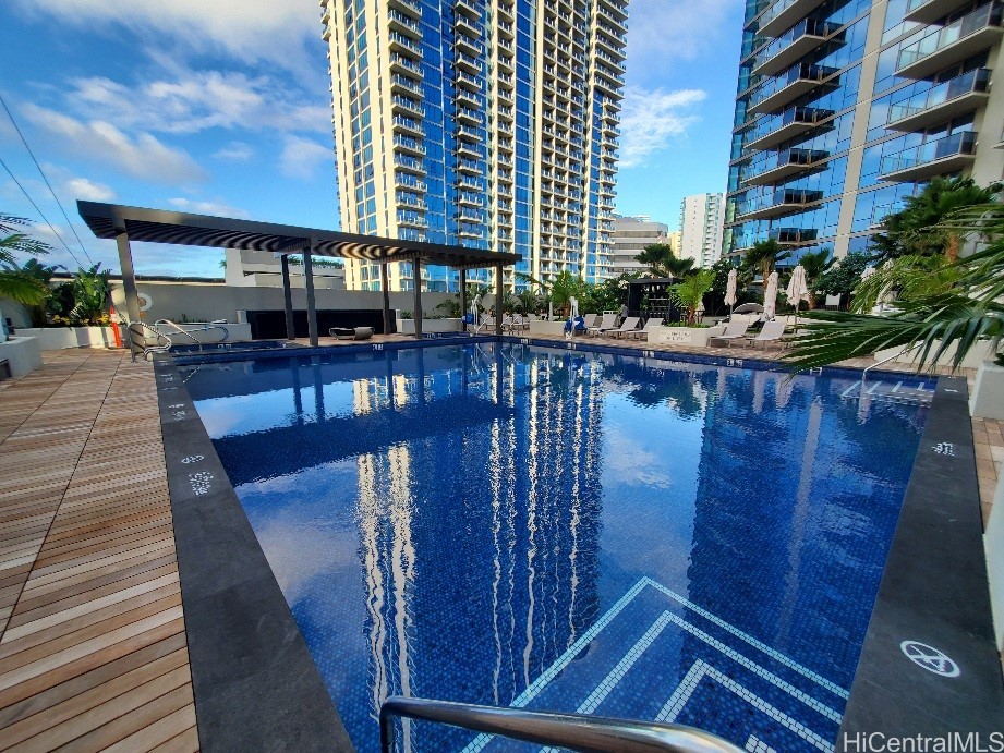 Honolulu, Hawaii, 96814, United States, 1 Bedroom Bedrooms, ,1 BathroomBathrooms,Residential,For Sale,1691229