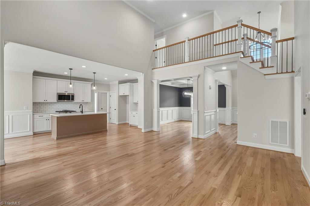 Lexington, North Carolina, 27295, United States, 3 Bedrooms Bedrooms, ,3 BathroomsBathrooms,Residential,For Sale,1840545