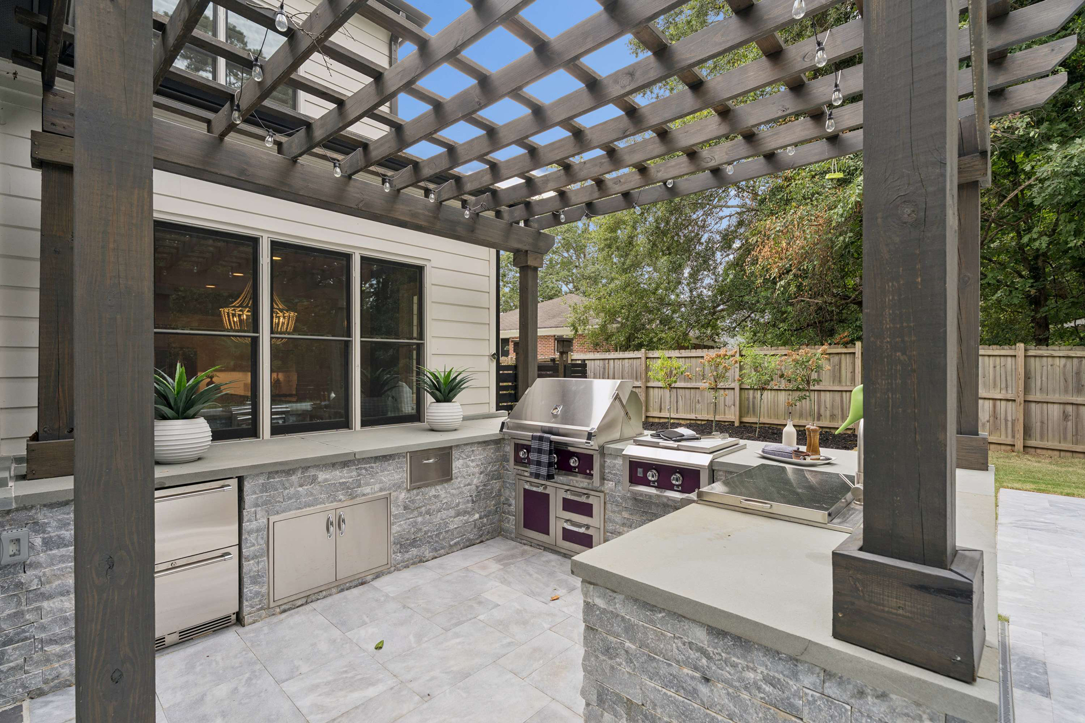  Sophisticated Interiors. Extraordinary Brookhaven Outdoor Living. - 物件實景