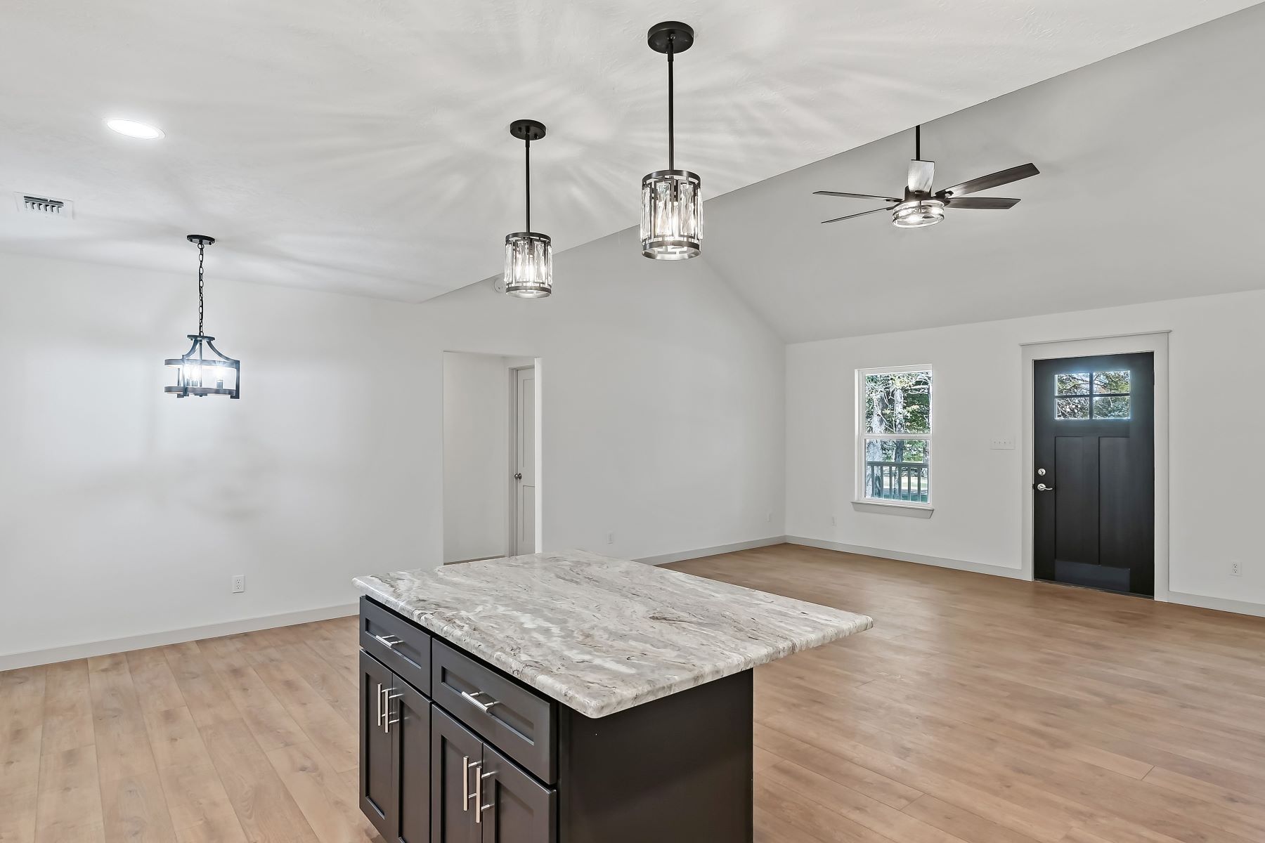  502 Packers Circle, Somerville, TX, 77879 - 物件實景