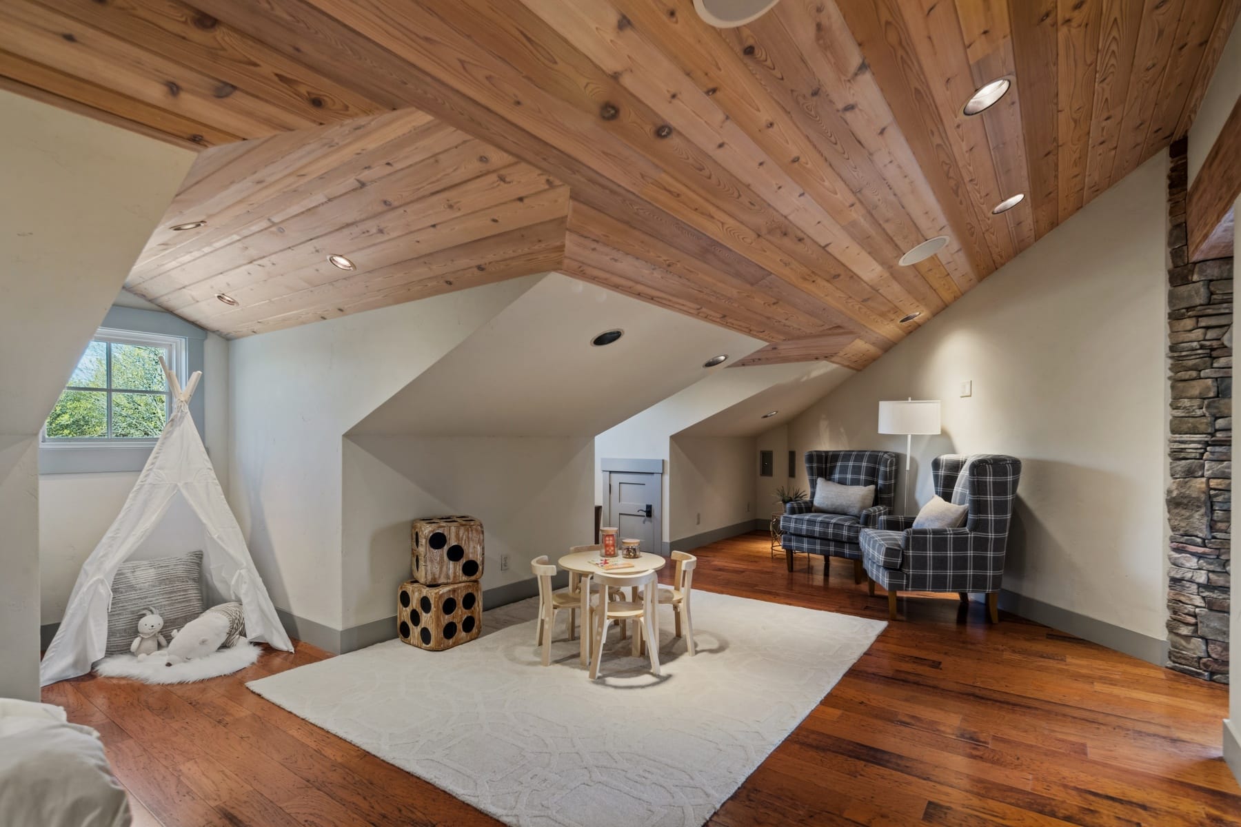  545 MCADAMS RD Longview, WA 98632 - 物件實景